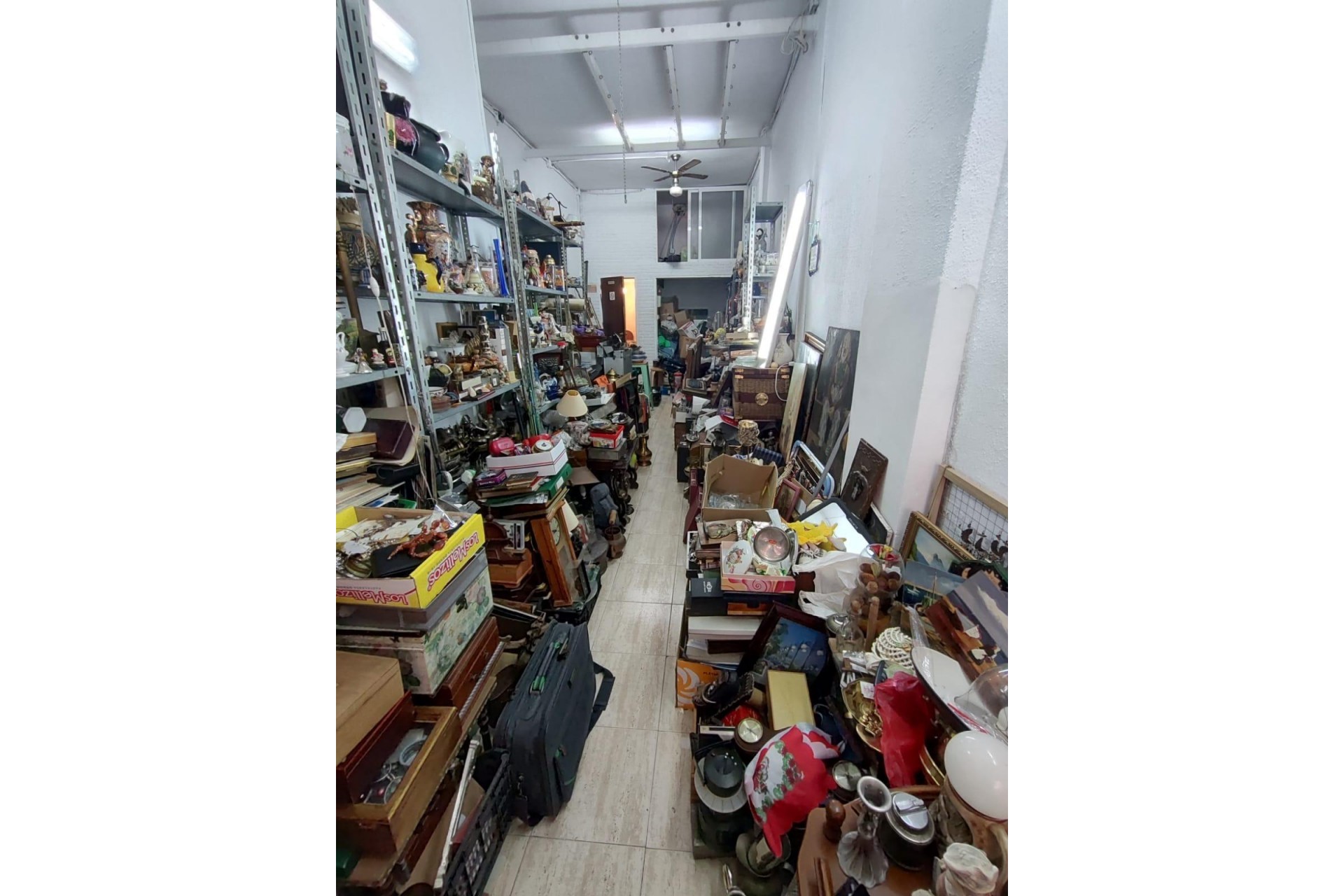Te koop - Local comercial -
Torrevieja - Habaneras
