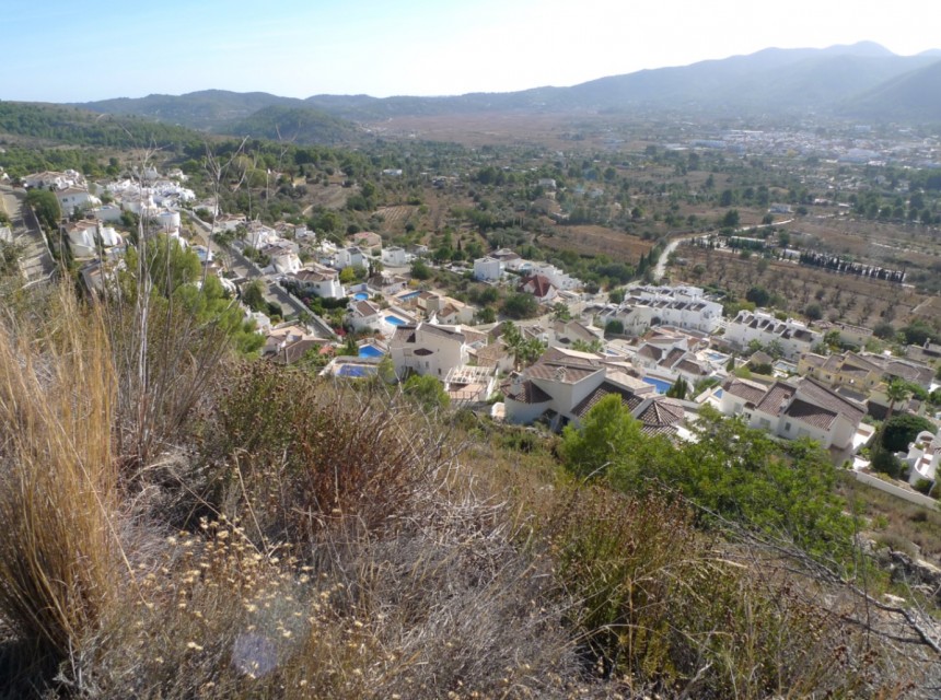 Te koop - Perceel/land -
Jalon