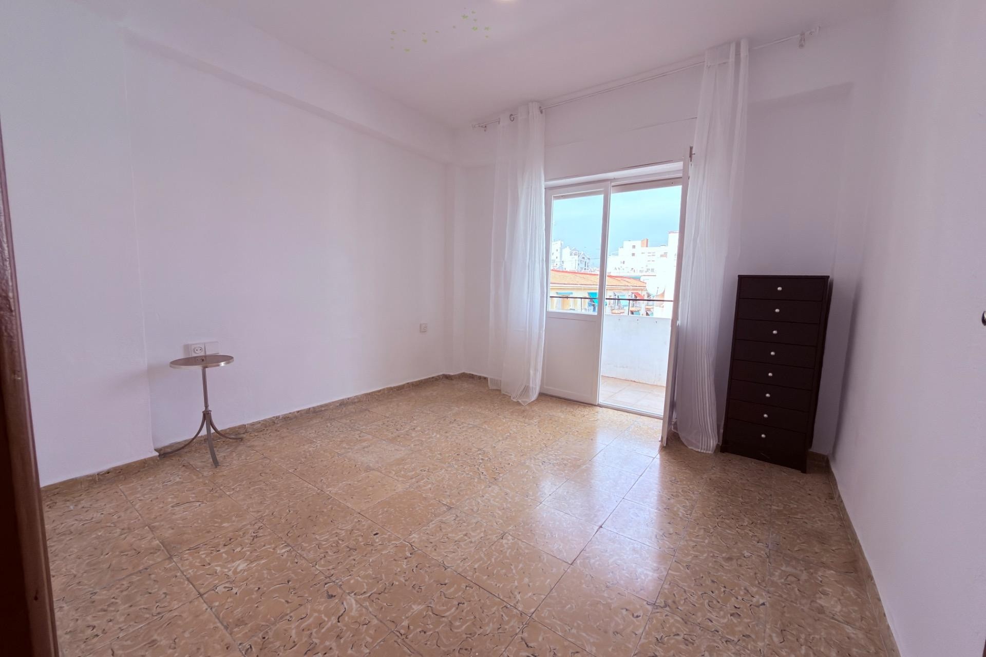 Te koop - Piso -
Alicante - Pla del bon repos