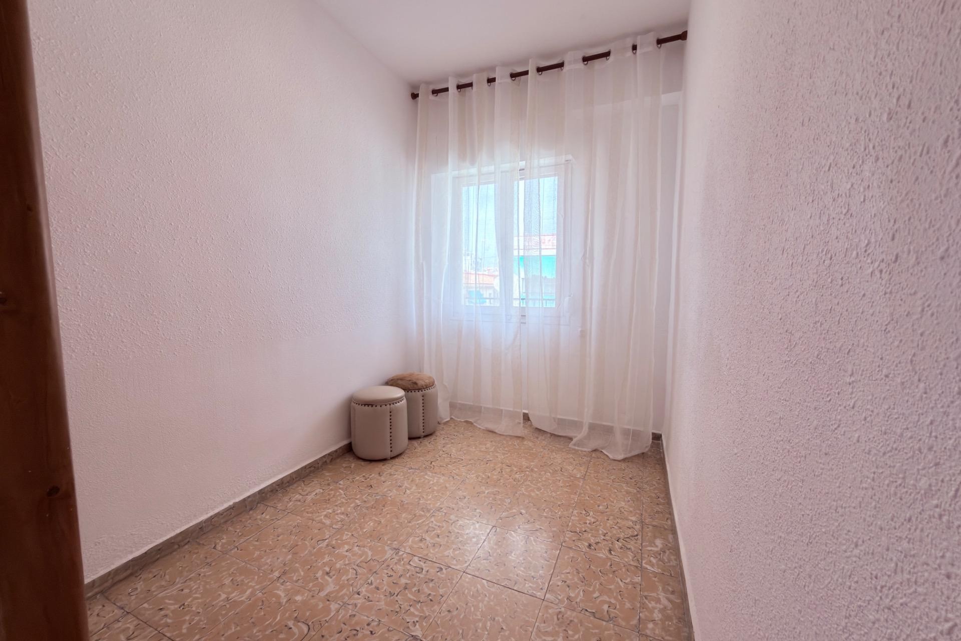 Te koop - Piso -
Alicante - Pla del bon repos