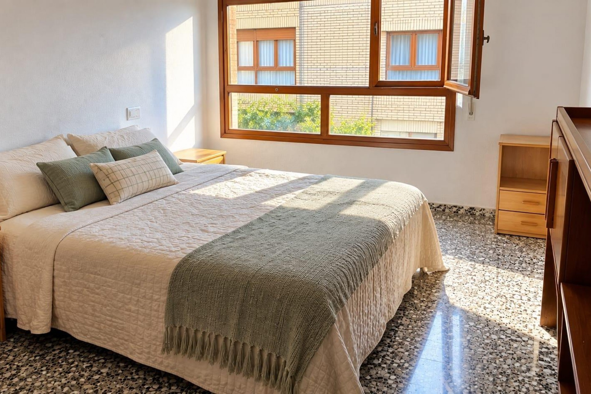 Te koop - Piso -
Castalla - Ayuntamiento