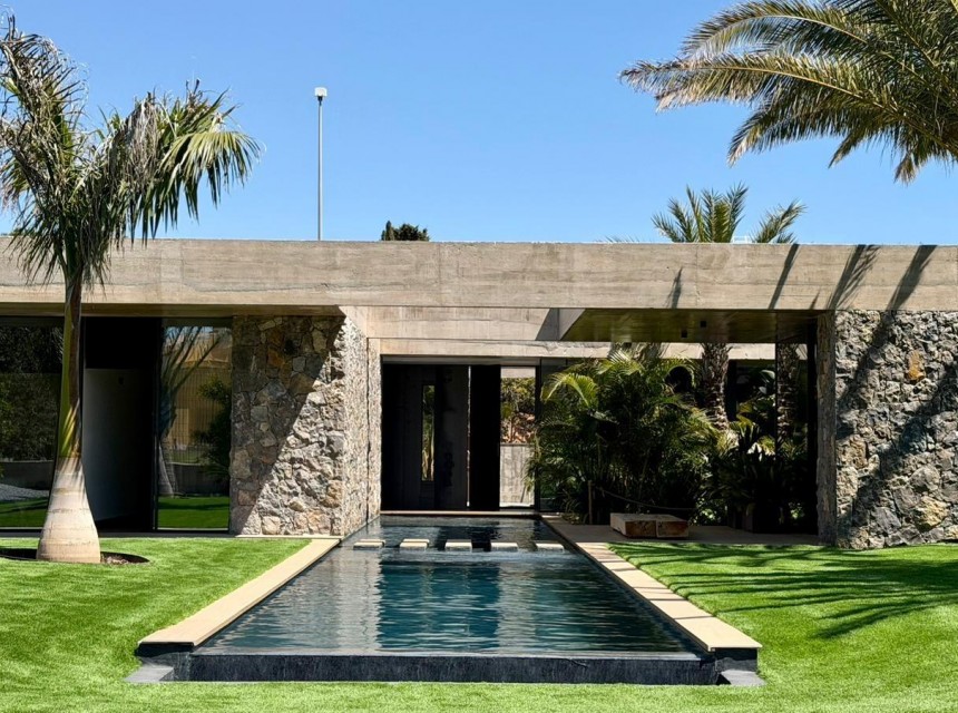 Te koop - Villa -
Alicante - Alicante Golf
