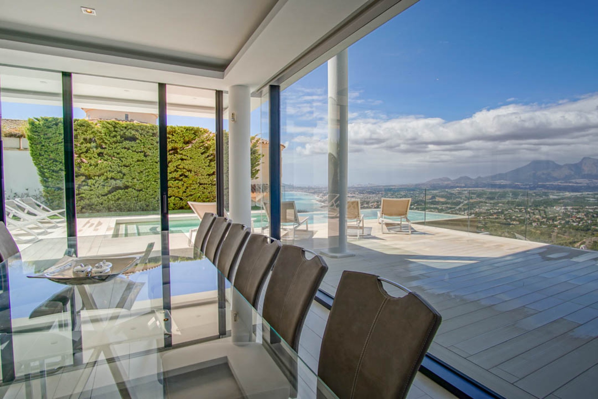 Te koop - Villa -
Altea