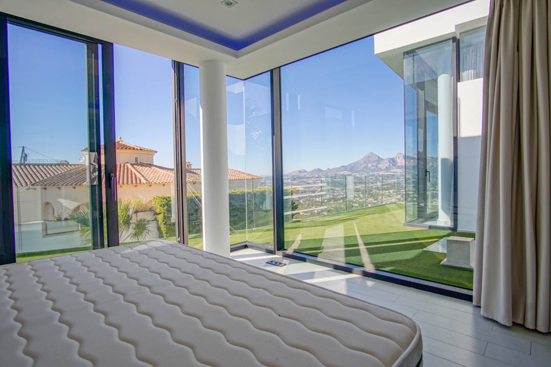 Te koop - Villa -
Altea