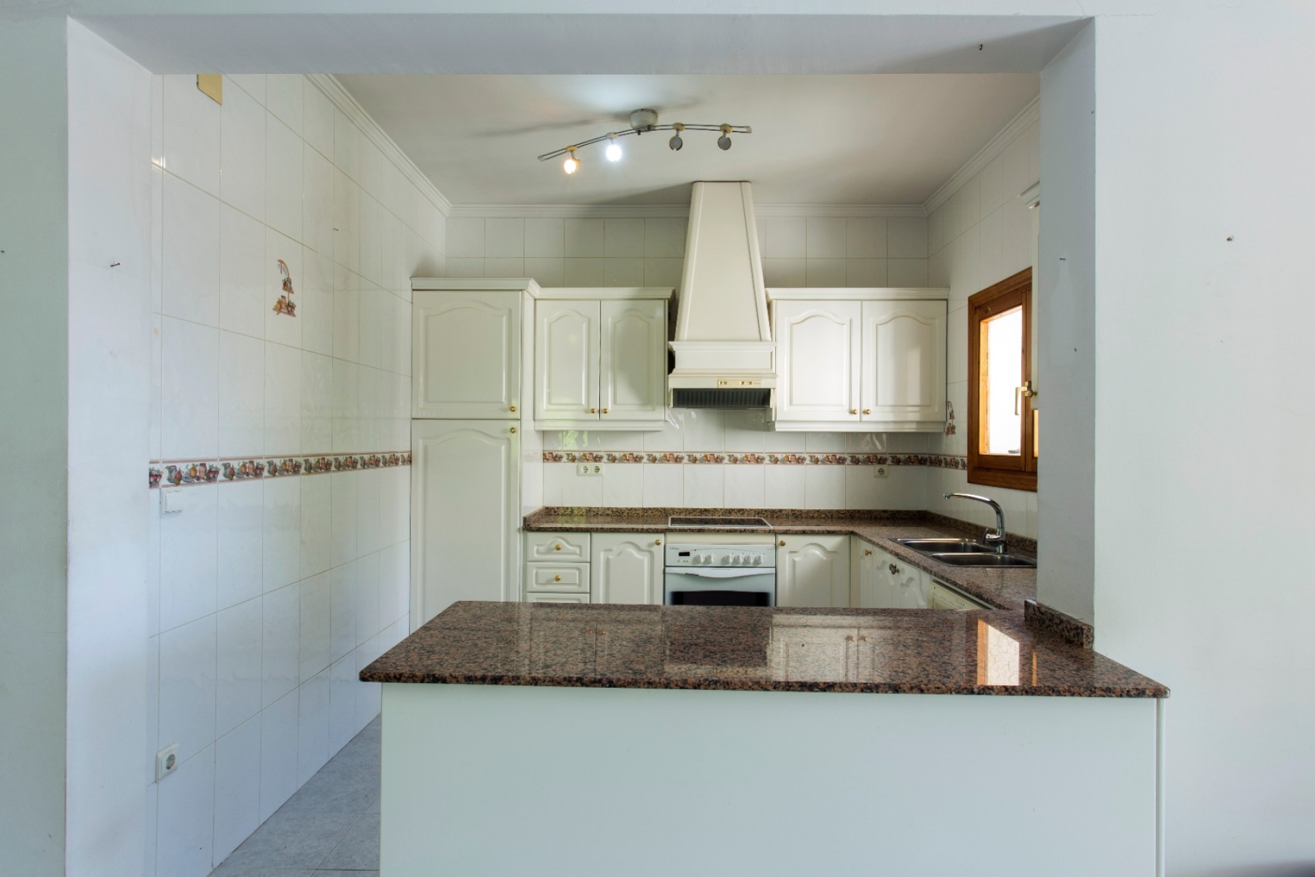 Te koop - Villa -
Calpe - La Empedrola