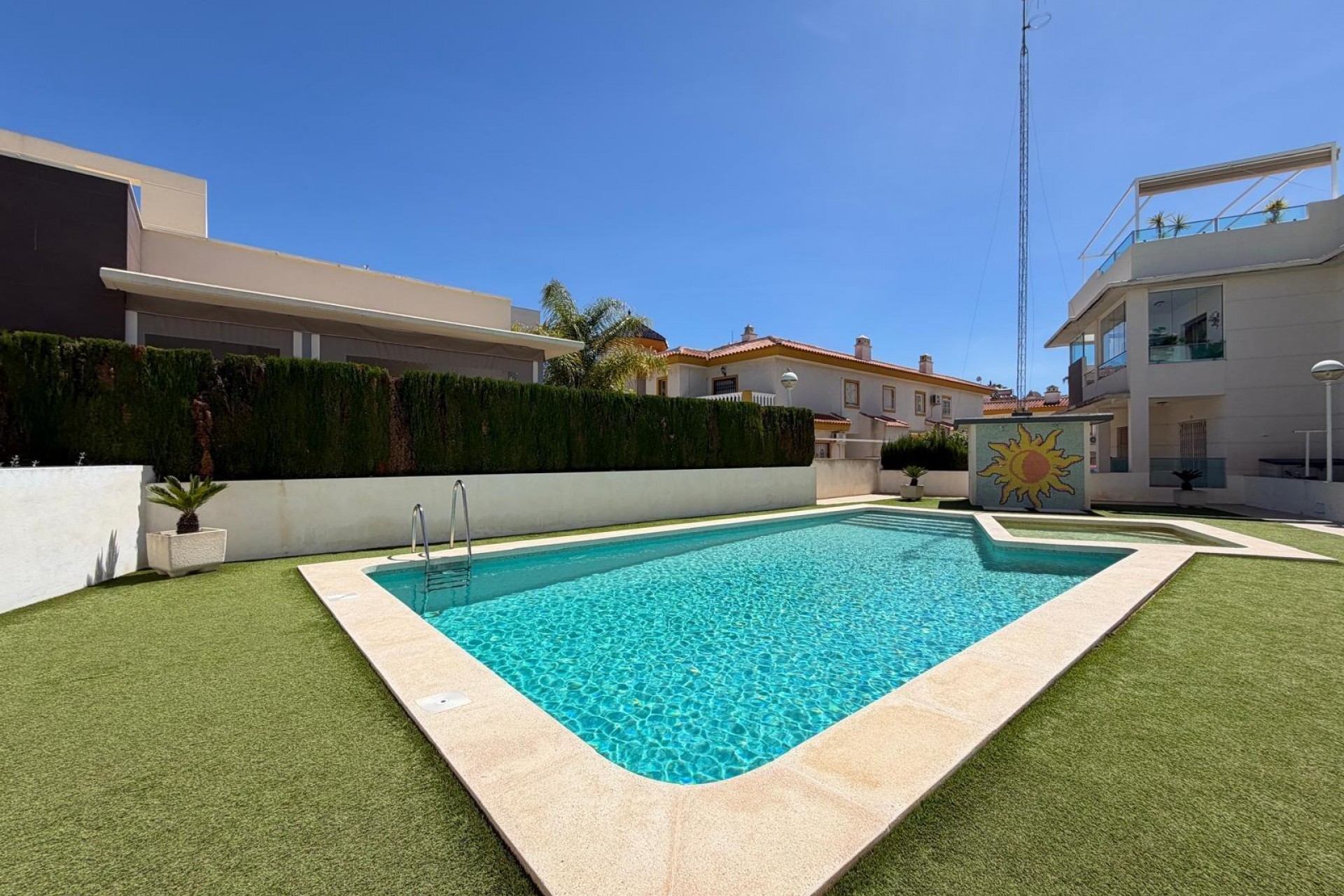 Te koop - Villa -
Ciudad Quesada - Doña Pepa