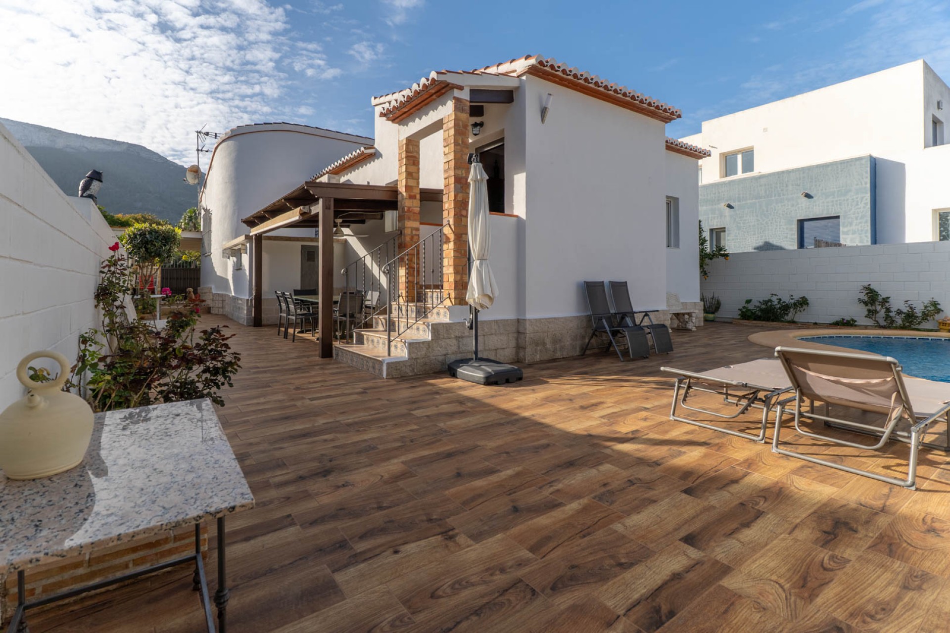 Te koop - Villa -
Denia