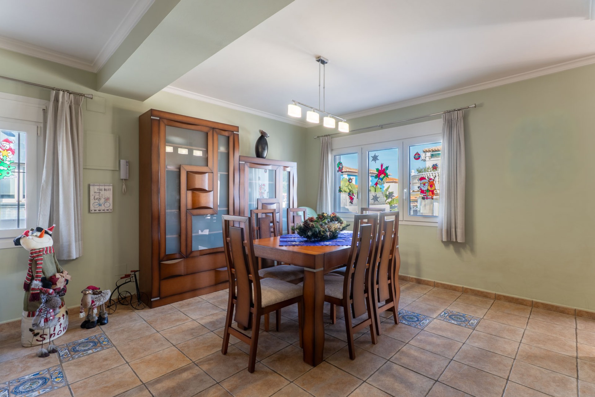 Te koop - Villa -
Denia