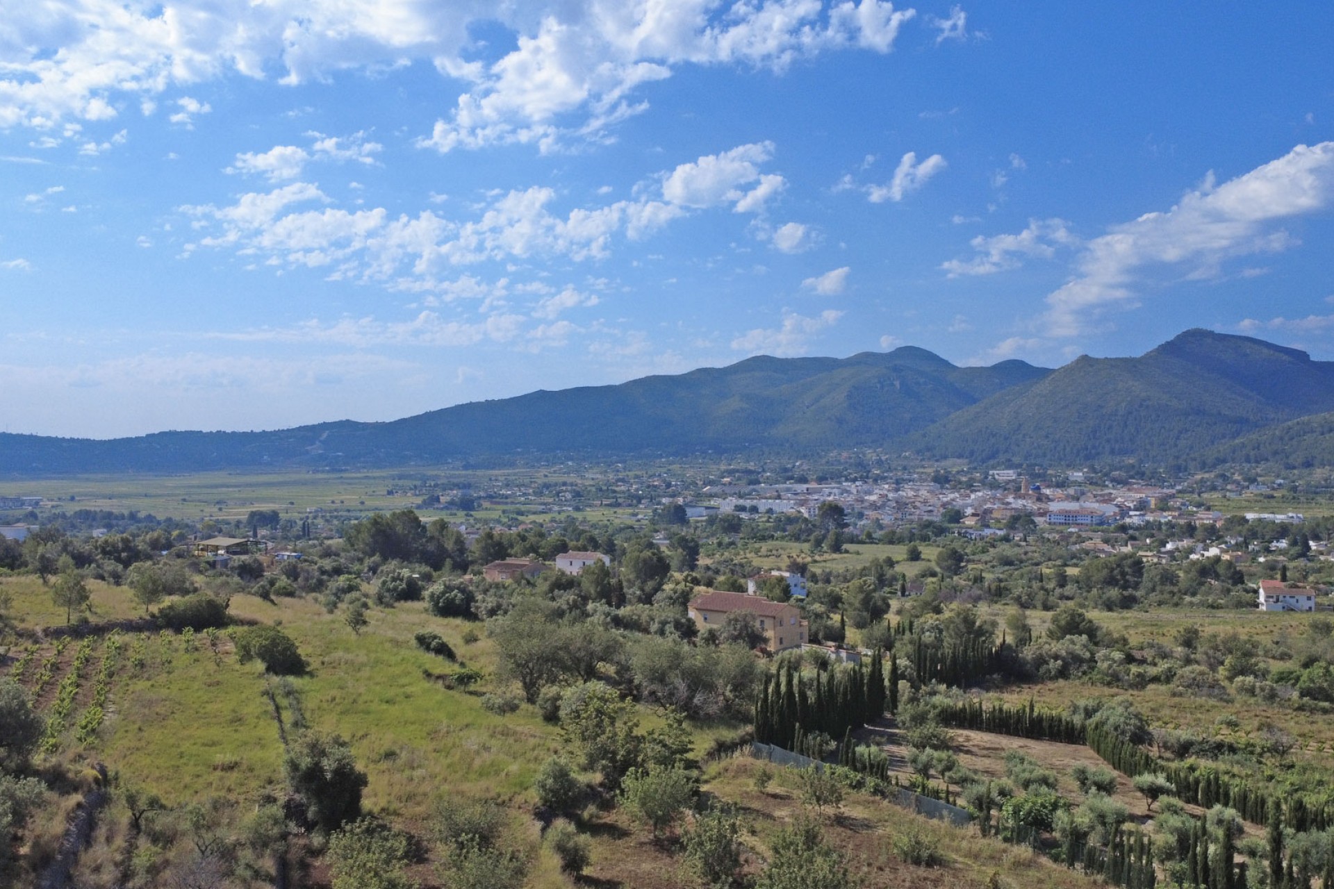 Te koop - Villa -
Jalon