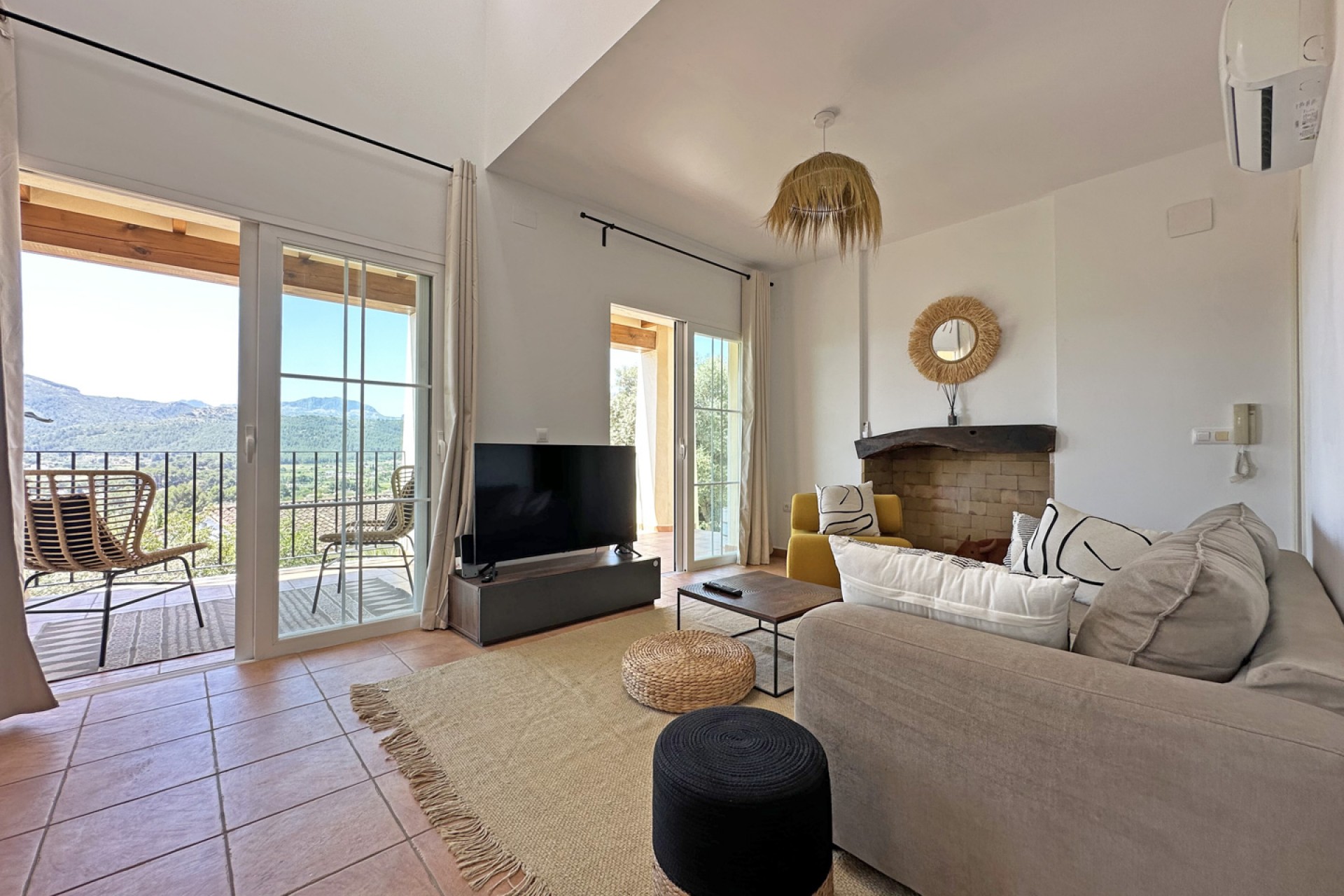 Te koop - Villa -
Jalon