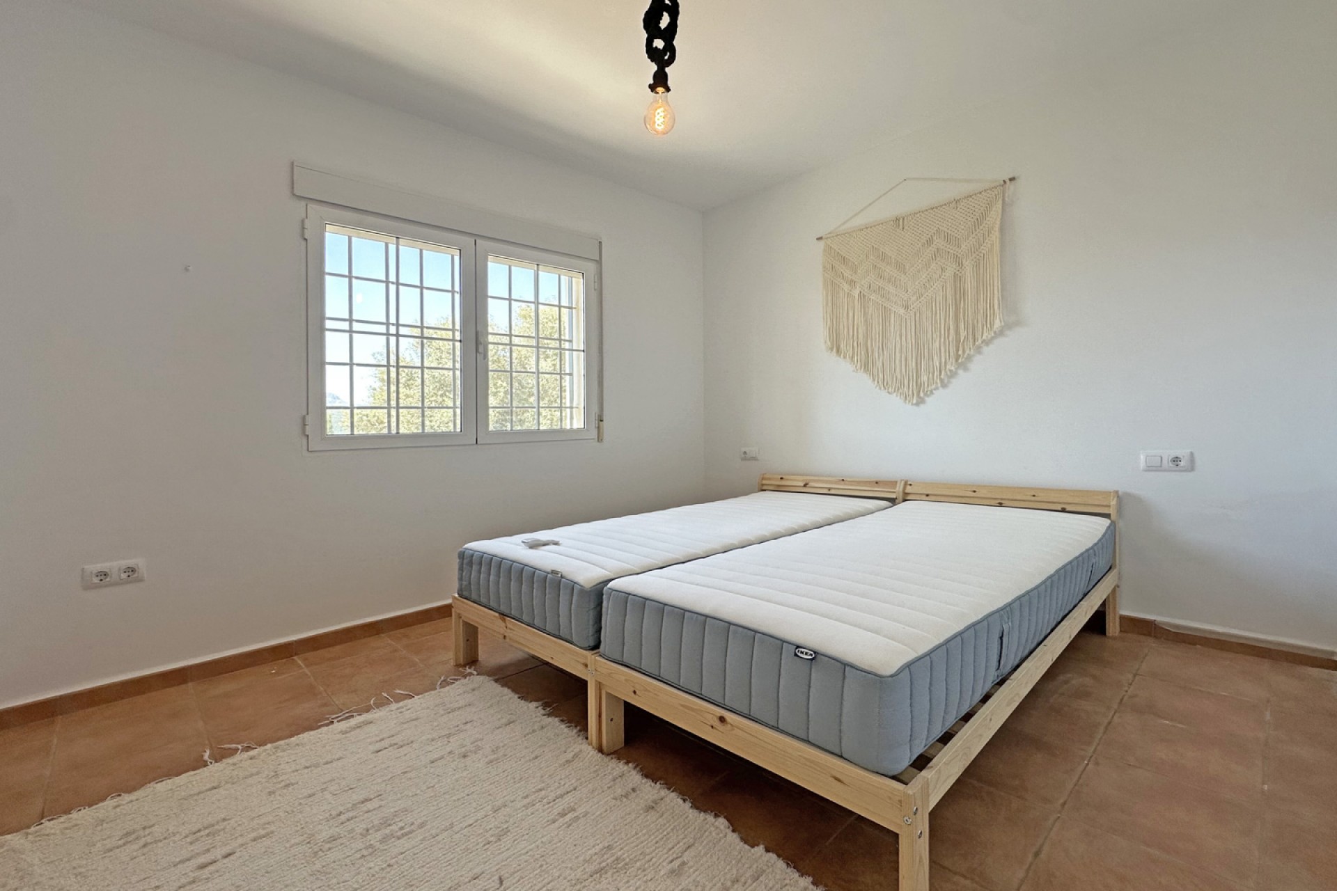 Te koop - Villa -
Jalon