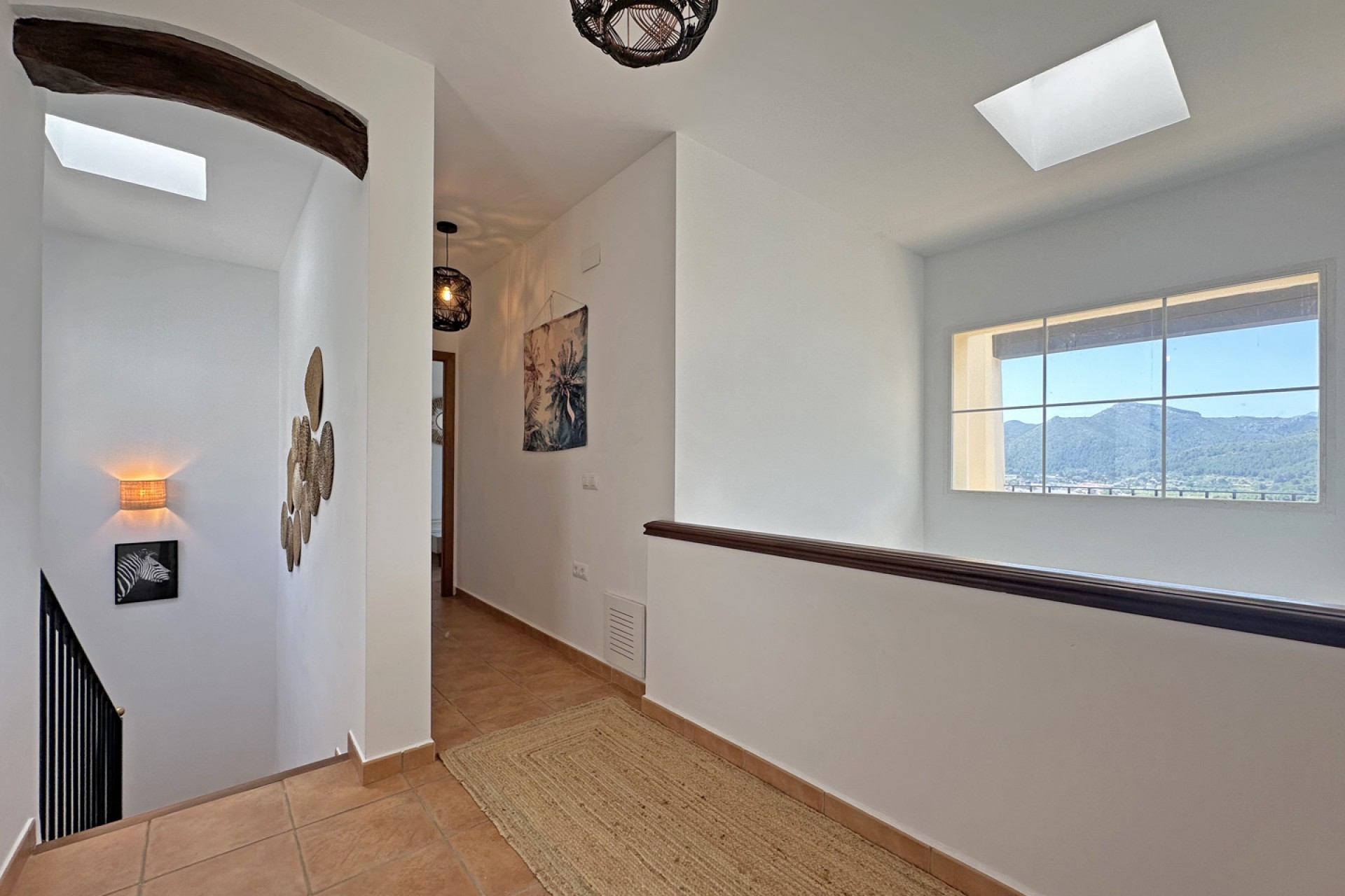 Te koop - Villa -
Jalon