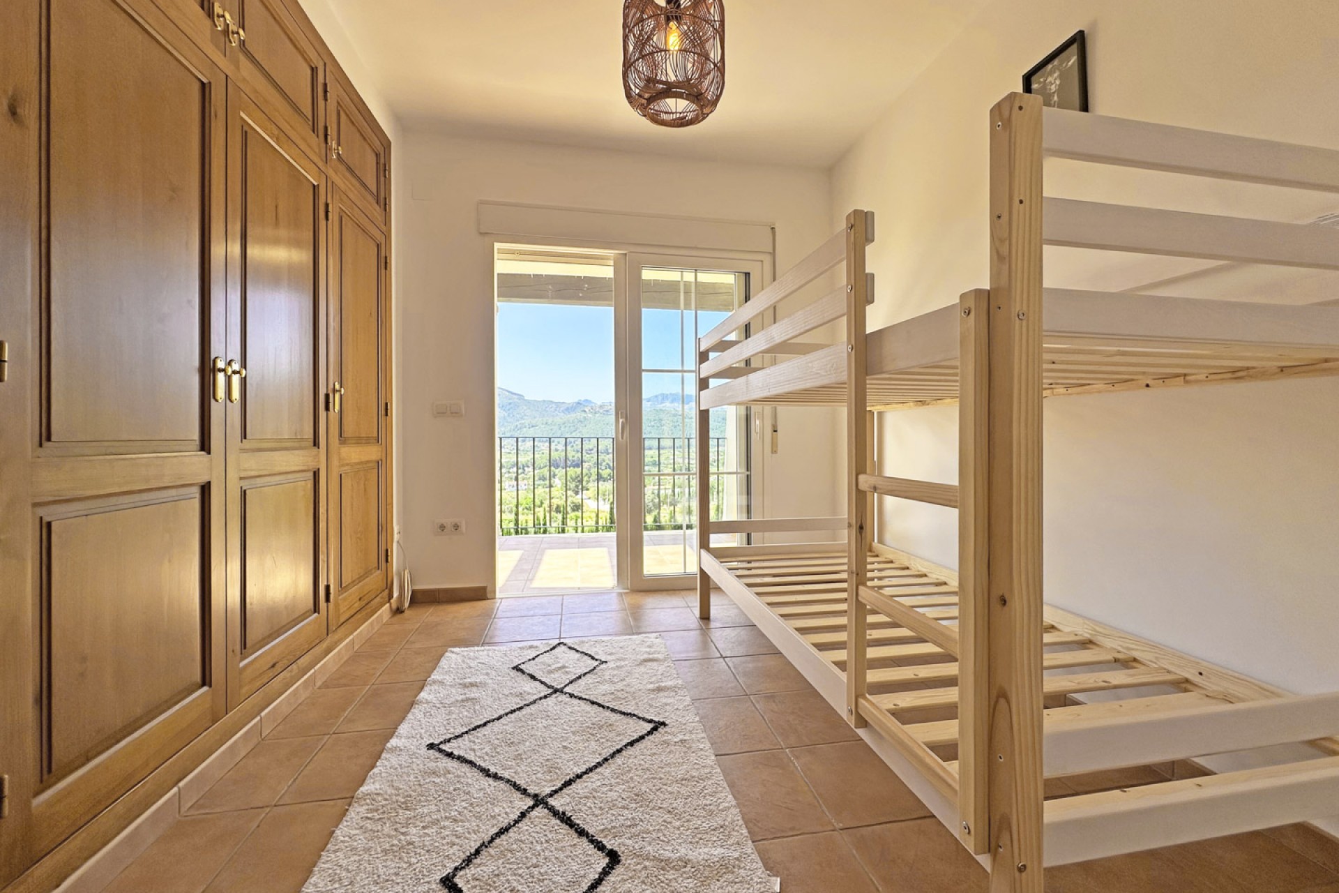 Te koop - Villa -
Jalon