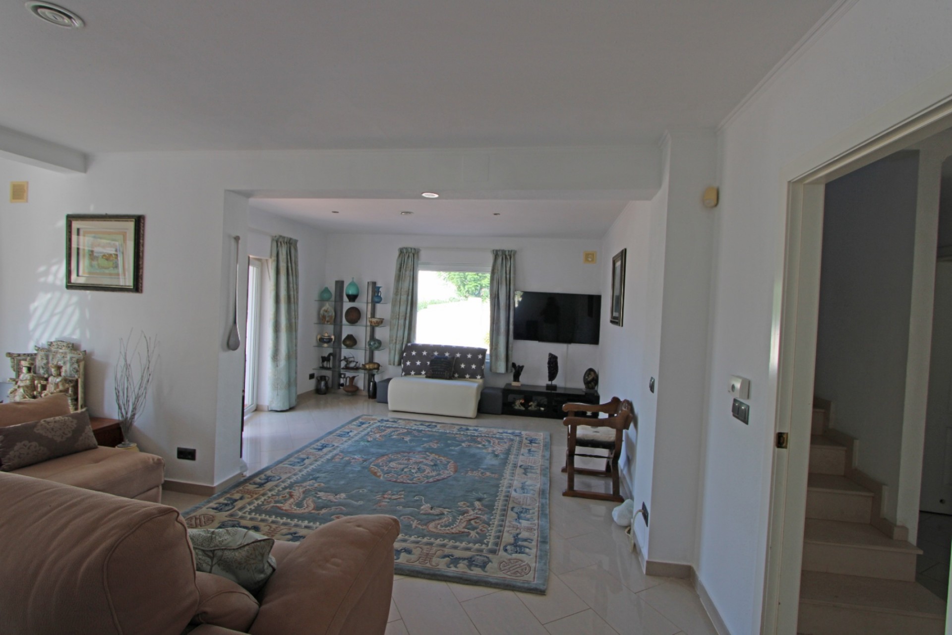 Te koop - Villa -
Jalon