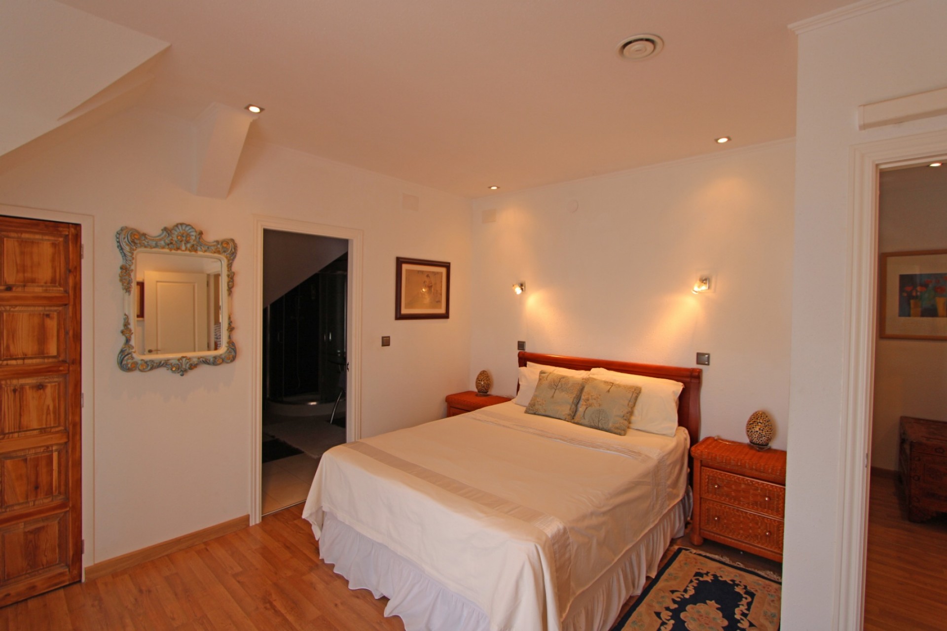 Te koop - Villa -
Jalon