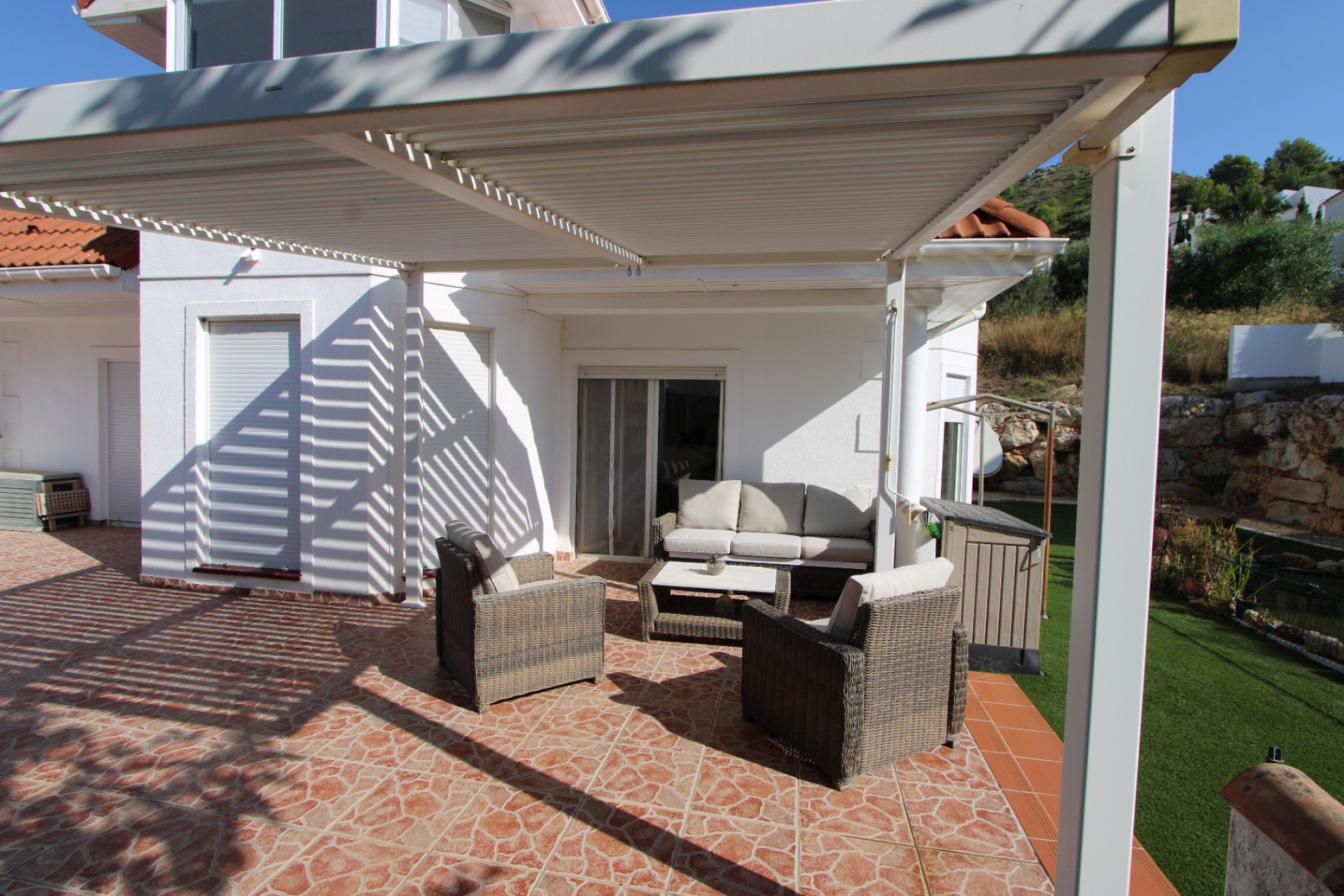Te koop - Villa -
Jalon