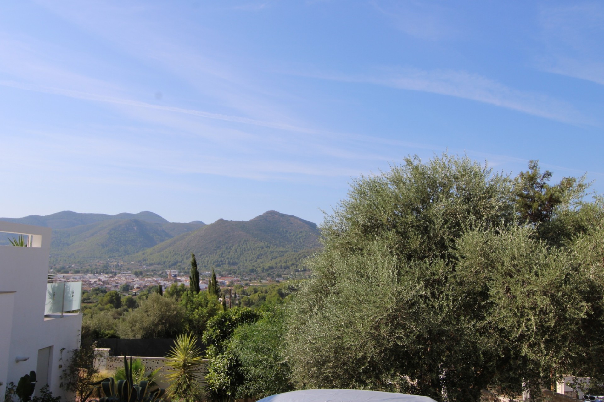 Te koop - Villa -
Jalon