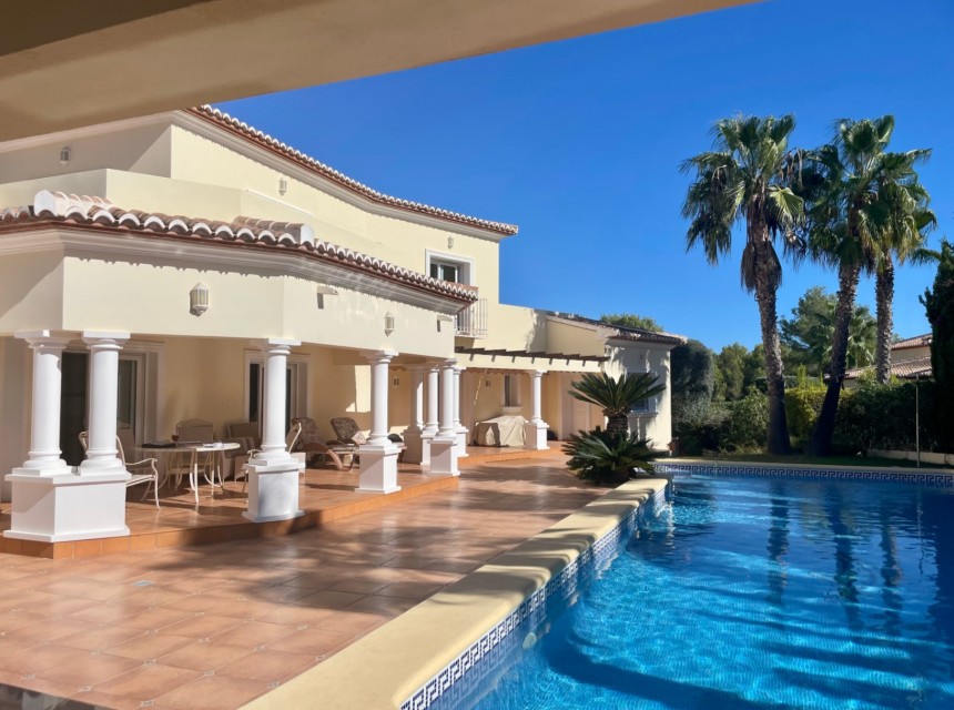 Te koop - Villa -
Javea