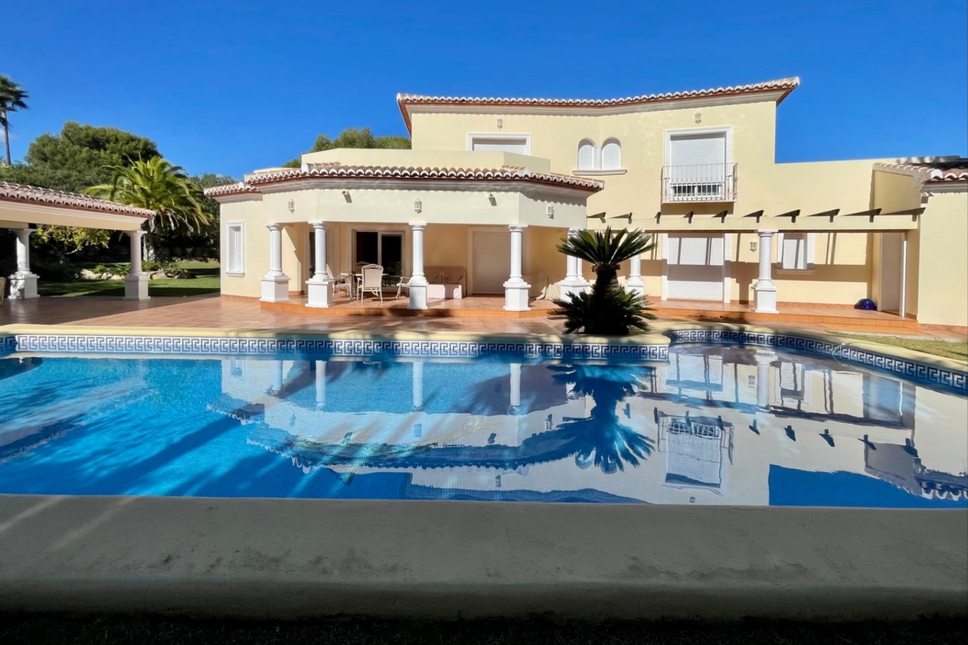 Te koop - Villa -
Javea
