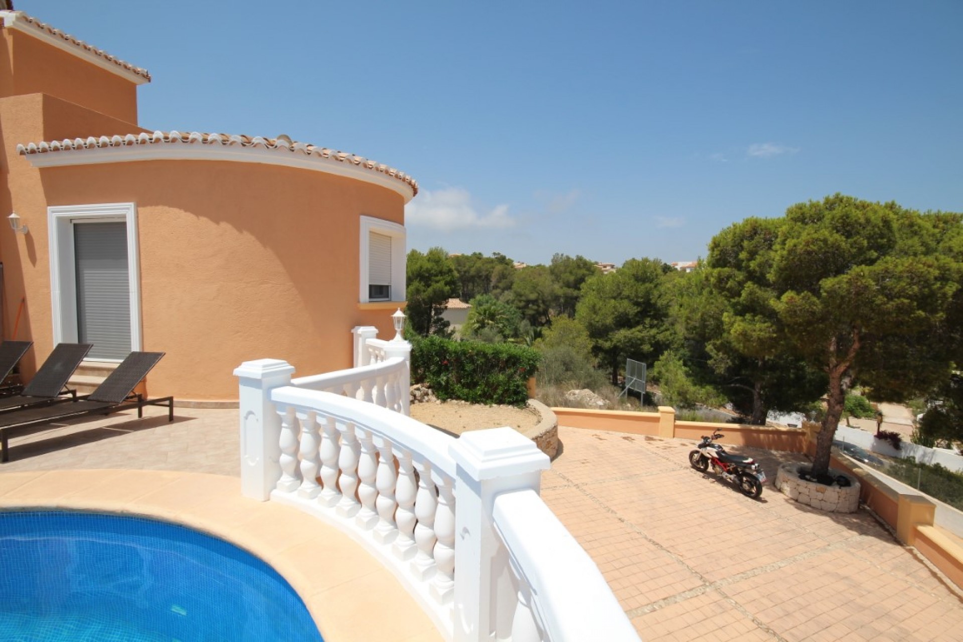 Te koop - Villa -
Javea