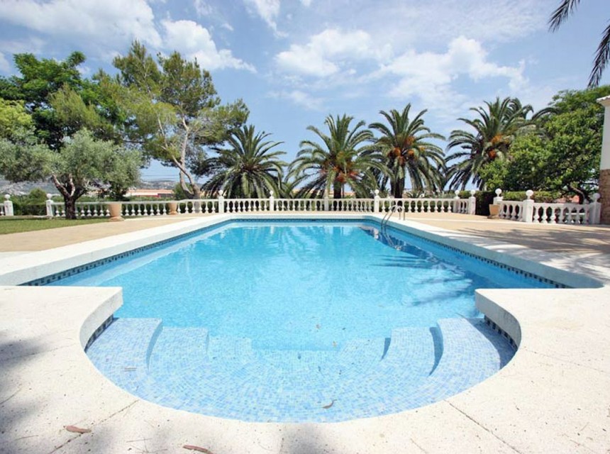Te koop - Villa -
Javea