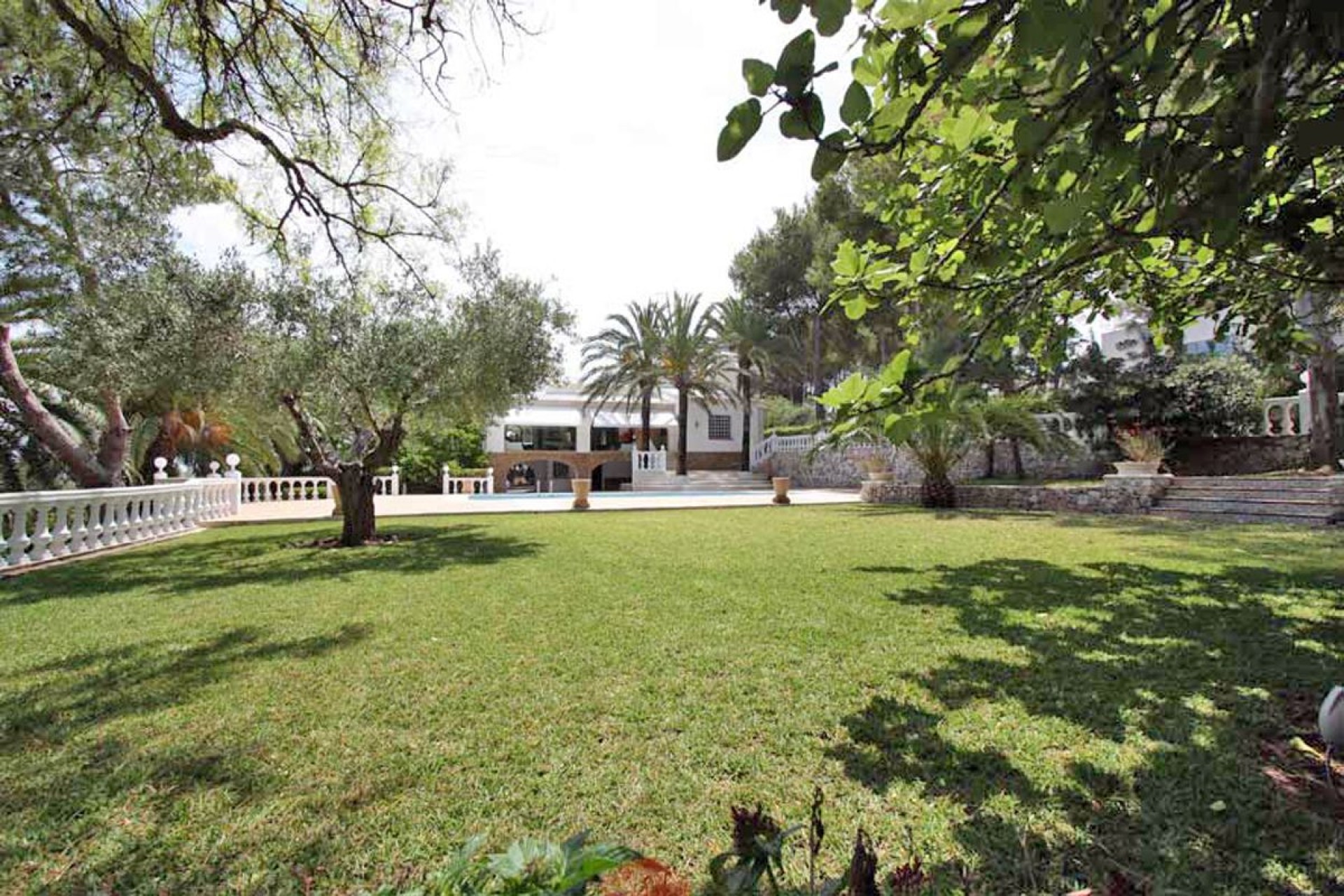 Te koop - Villa -
Javea