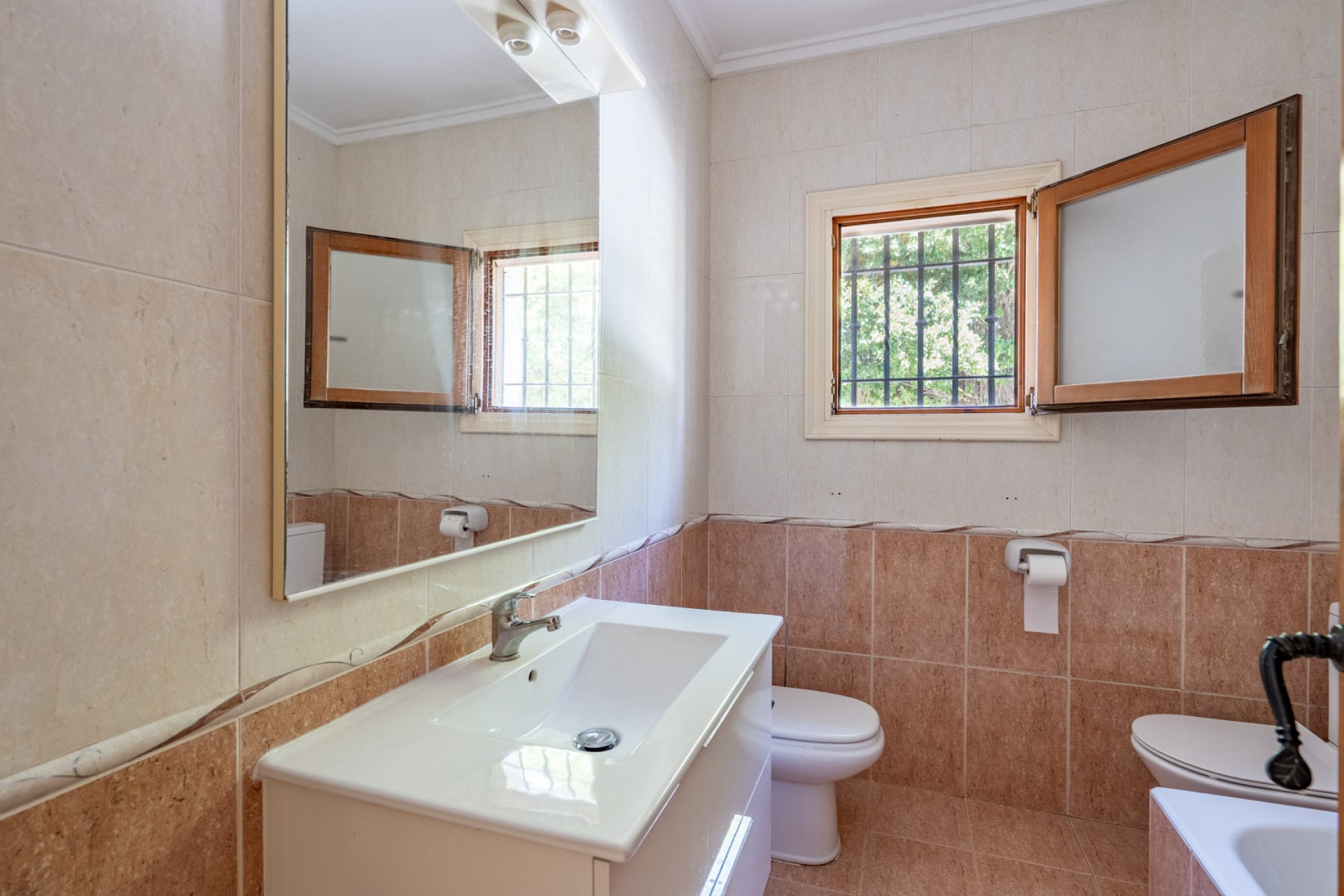 Te koop - Villa -
Javea