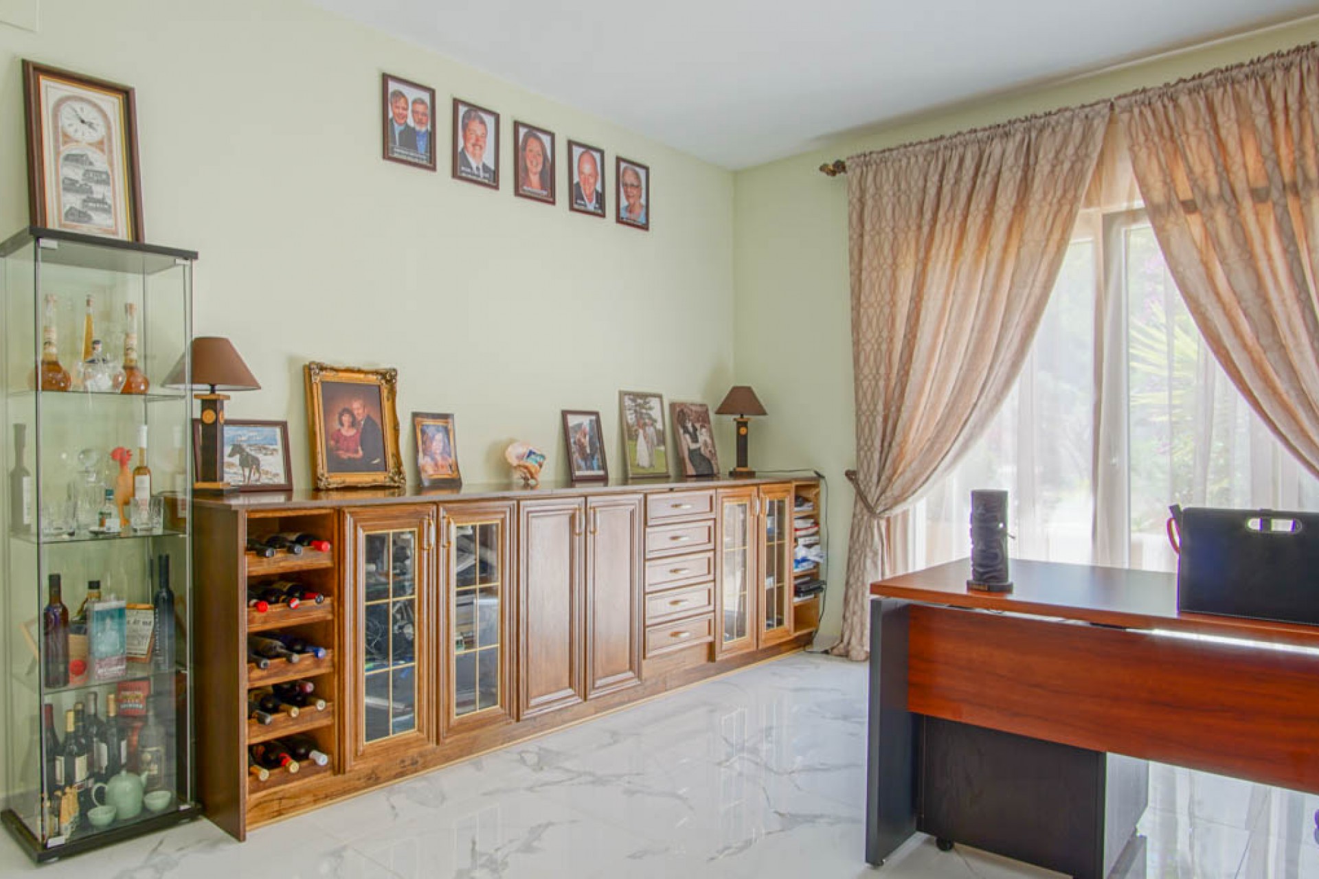 Te koop - Villa -
La Nucia