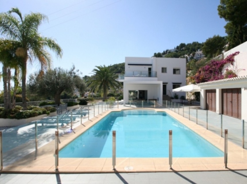 Te koop - Villa -
Moraira - Benimeit