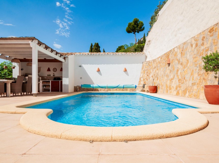 Te koop - Villa -
Moraira - Benimeit