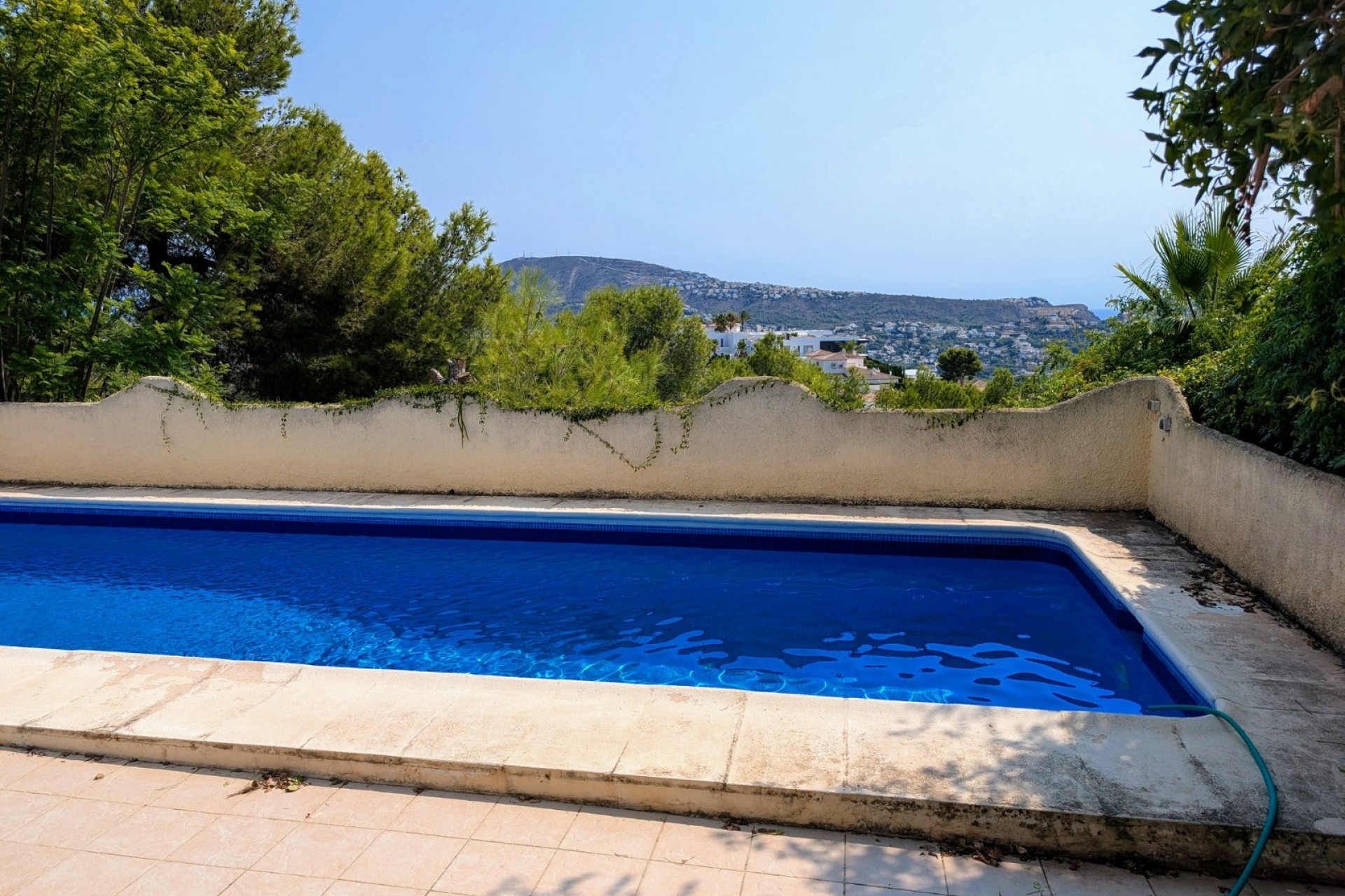 Te koop - Villa -
Moraira - Benimeit