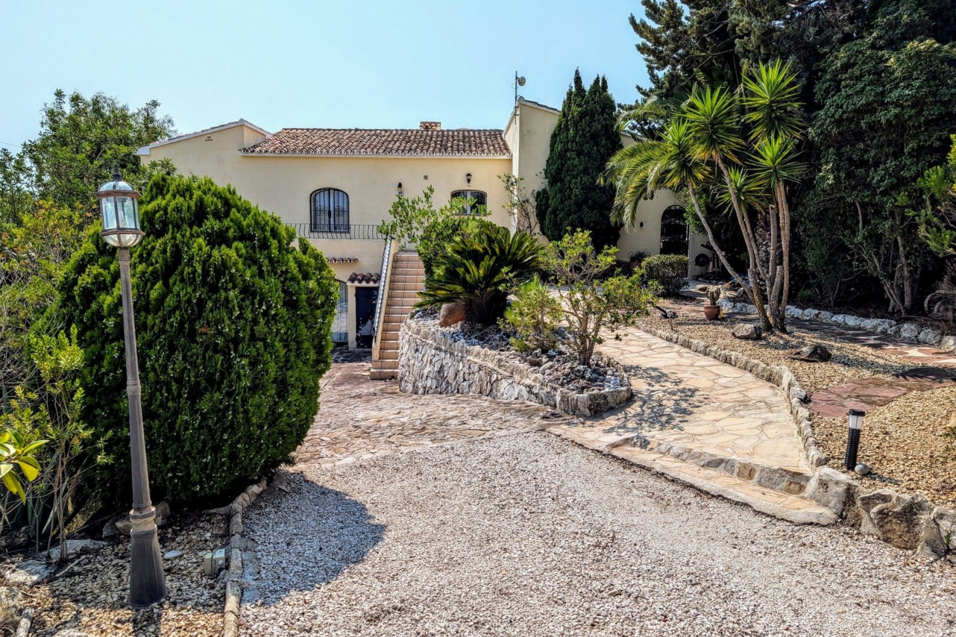 Te koop - Villa -
Moraira - Benimeit