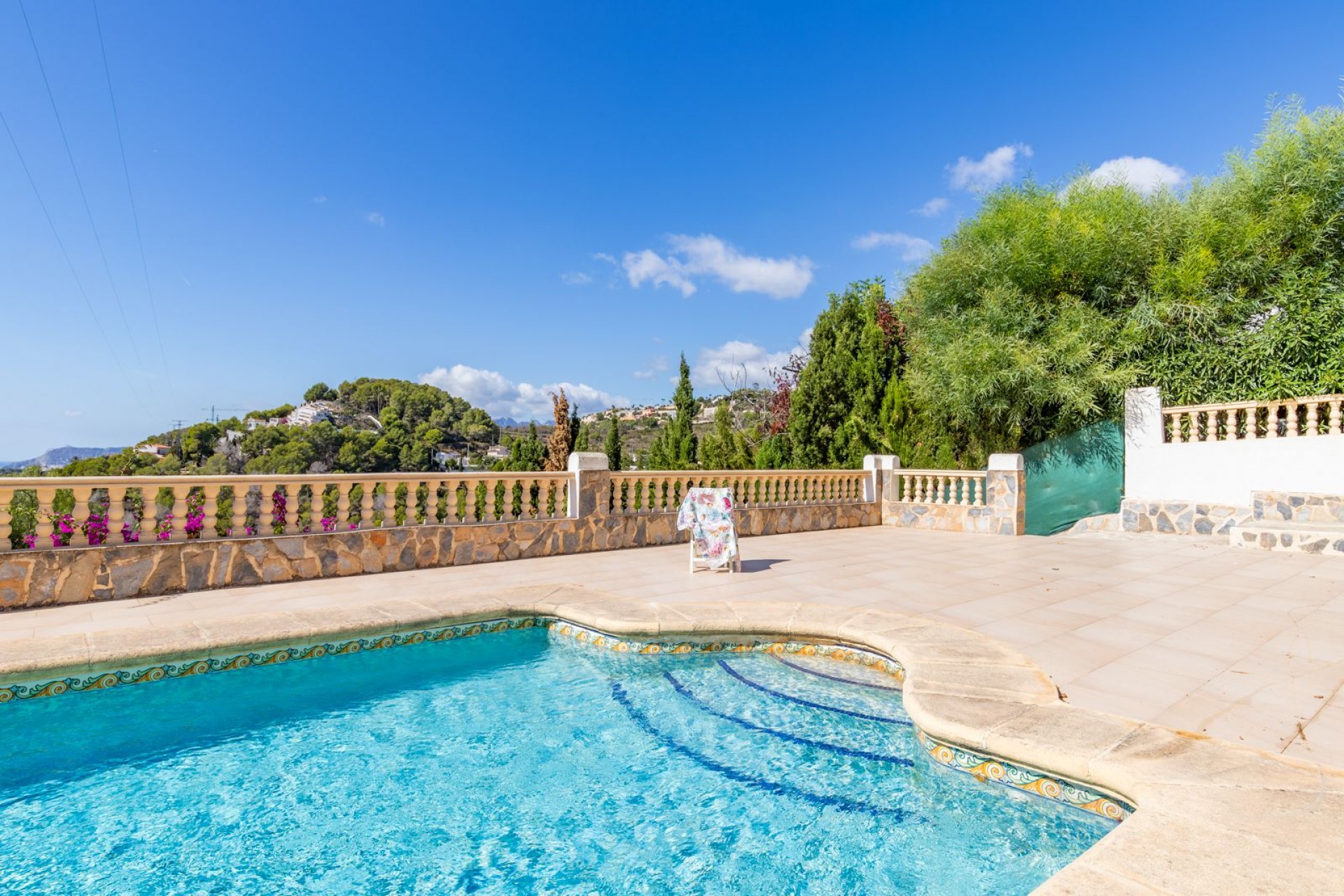 Te koop - Villa -
Moraira - Benimeit