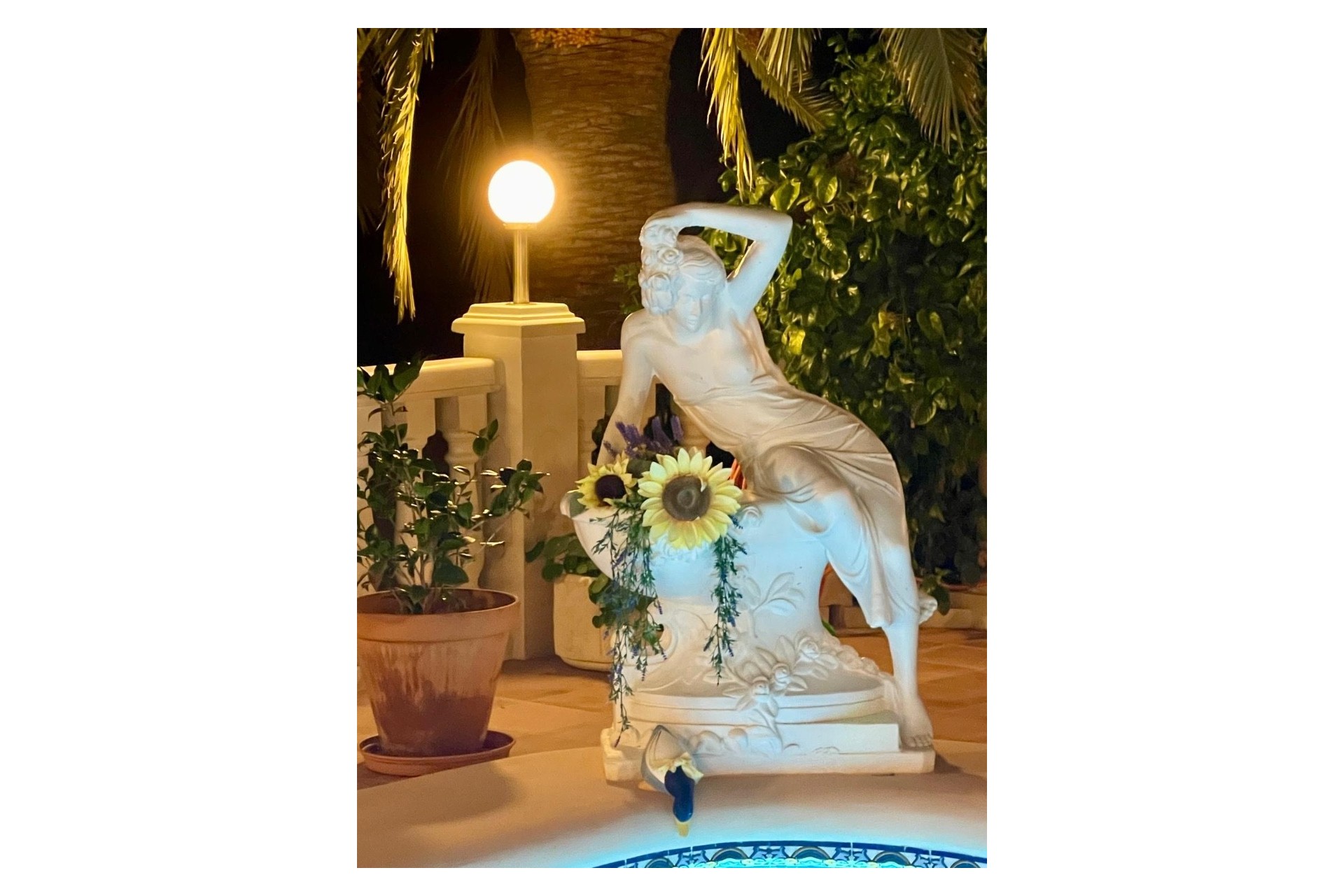 Te koop - Villa -
Moraira - Benimeit