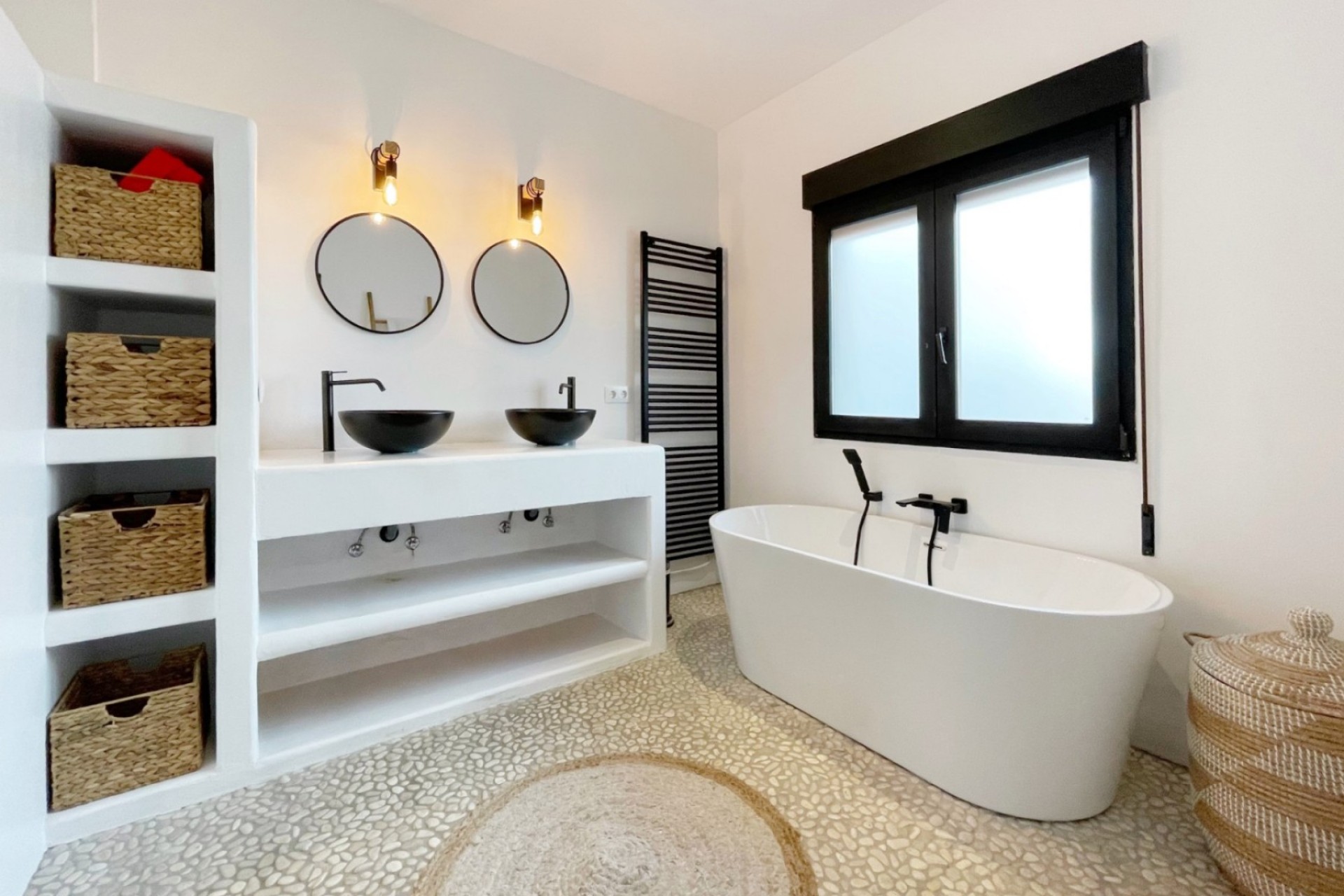 Te koop - Villa -
Moraira - Benimeit