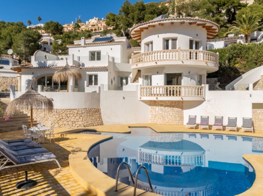 Te koop - Villa -
Moraira - Benimeit