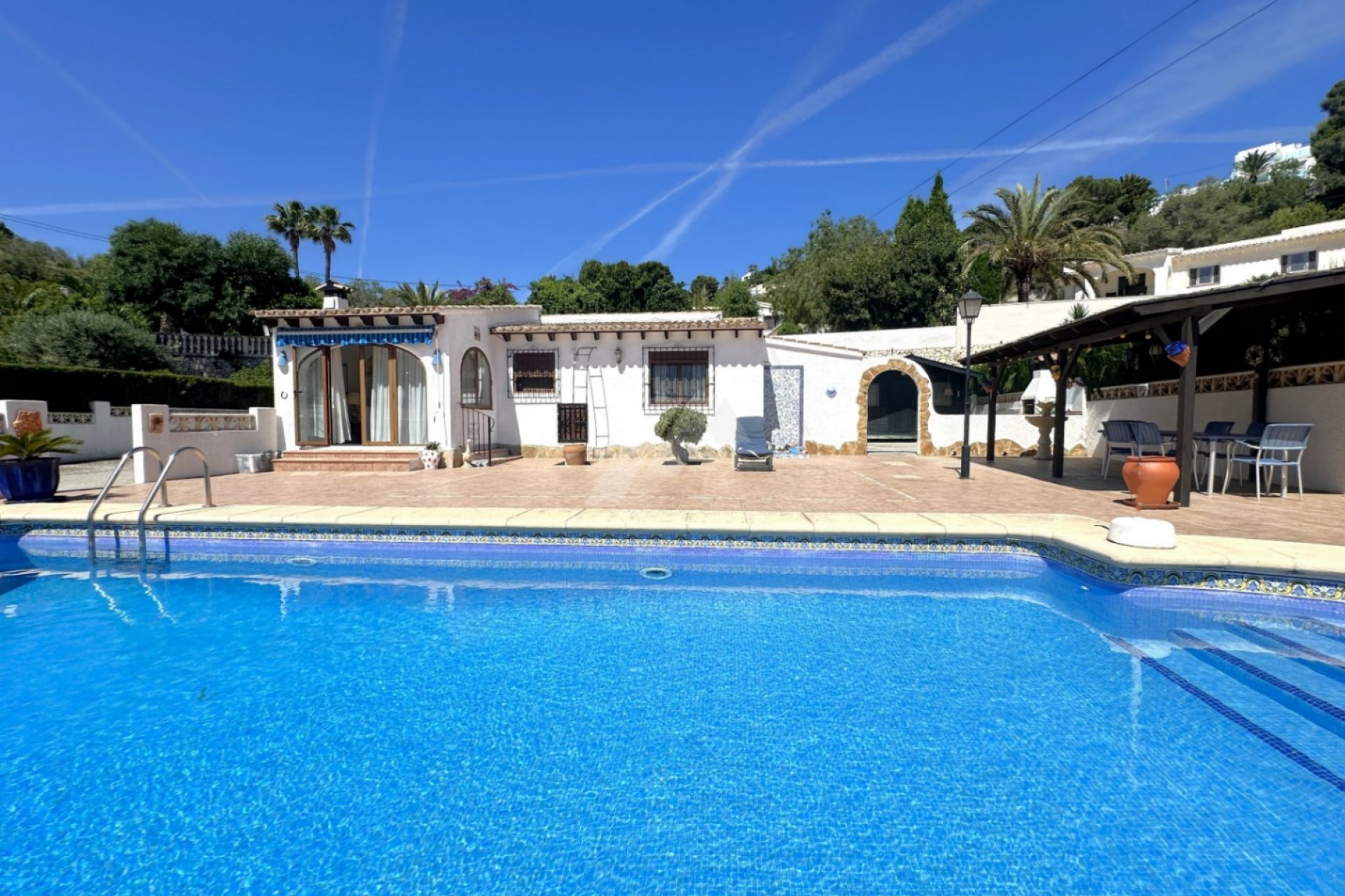 Te koop - Villa -
Moraira - Benimeit