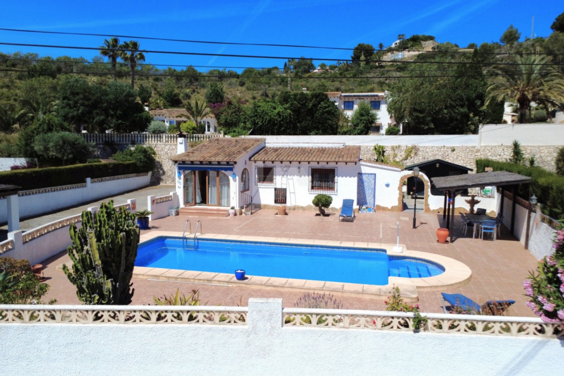 Te koop - Villa -
Moraira - Benimeit