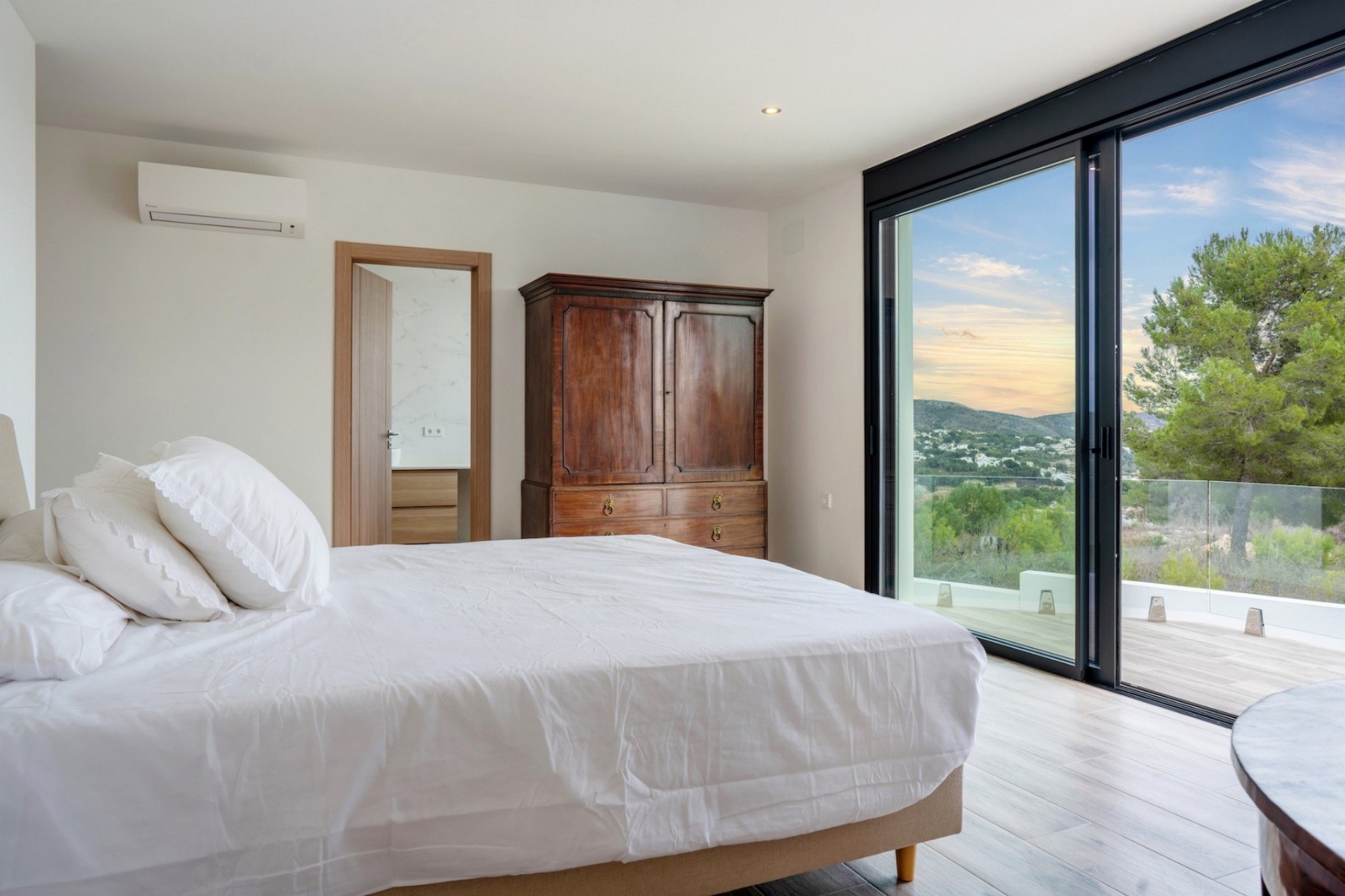 Te koop - Villa -
Moraira - La Sabatera