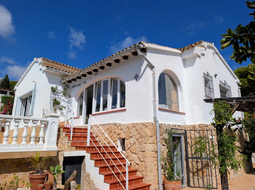 Te koop - Villa -
Moraira - La Sabatera