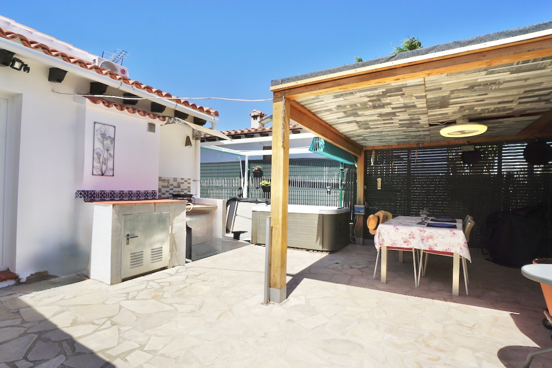 Te koop - Villa -
Moraira - La Sabatera