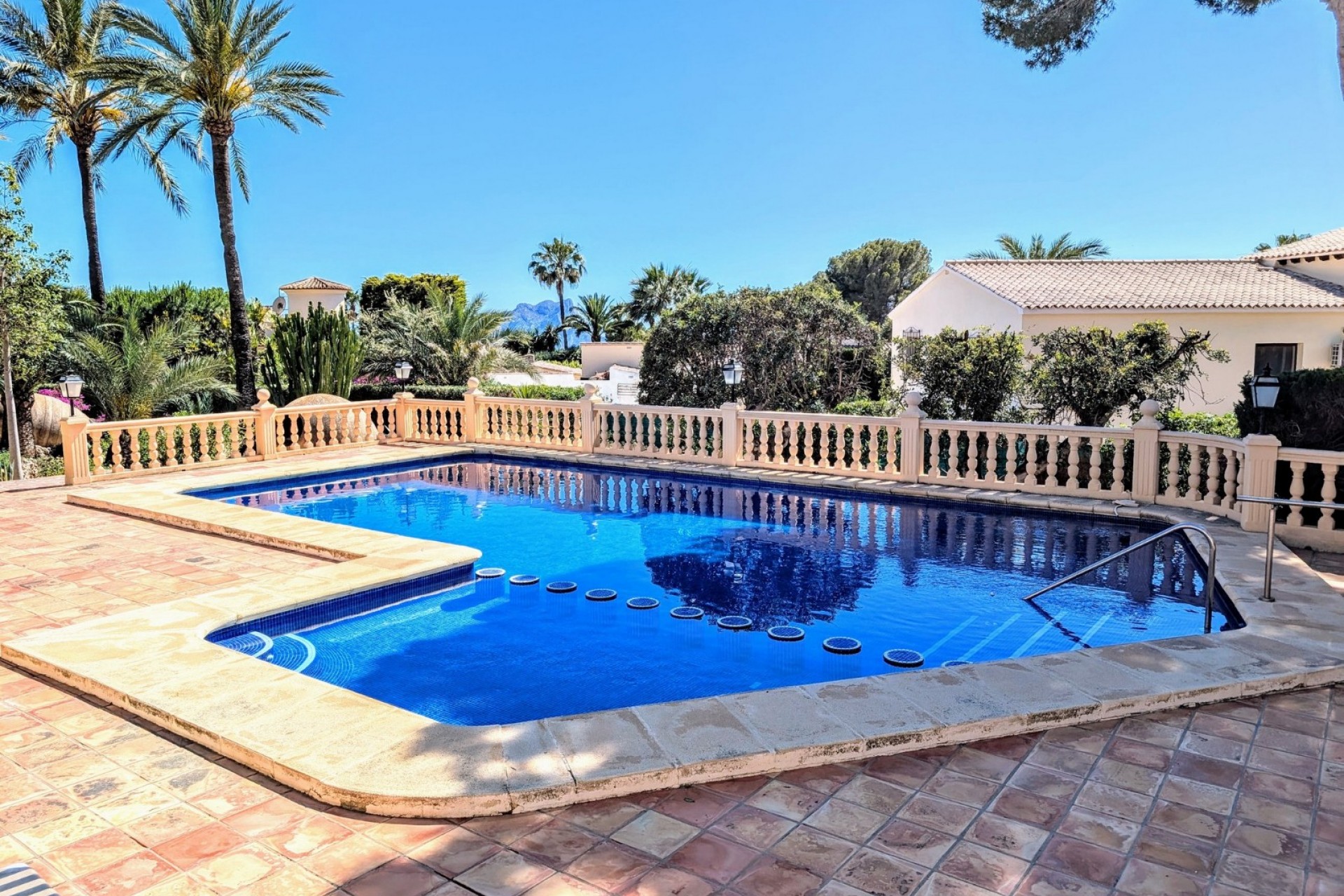 Te koop - Villa -
Moraira - Moravit