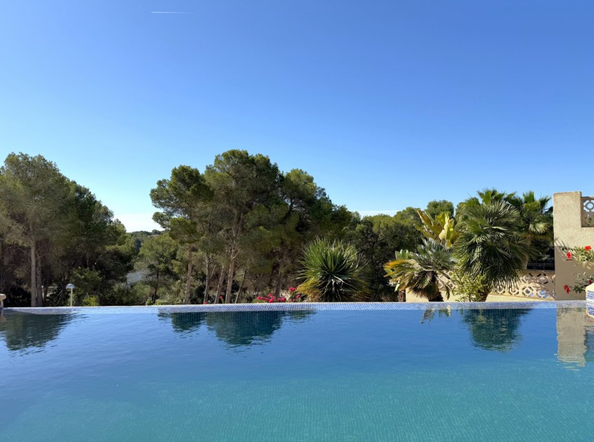 Te koop - Villa -
Moraira - Pinar de Advocat