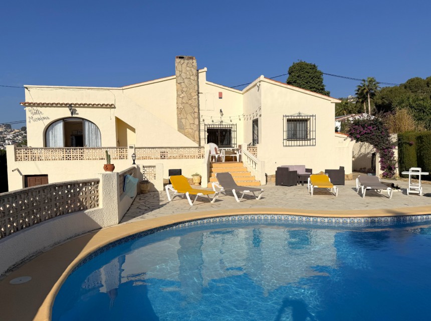 Te koop - Villa -
Moraira - Pinar de Advocat