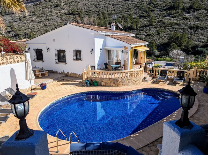 Te koop - Villa -
Moraira - Valle del Portet, Benitachell
