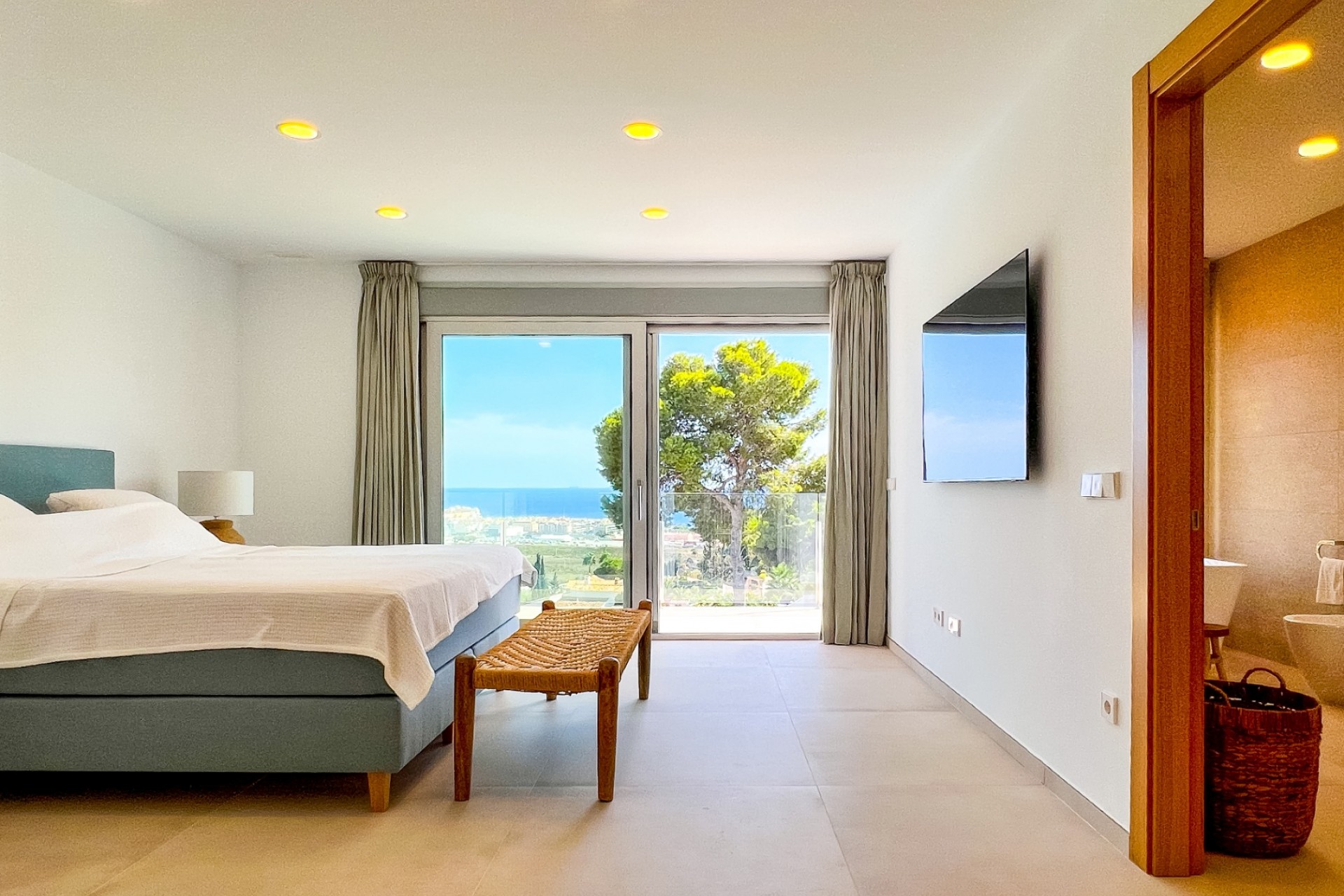 Te koop - Villa -
Moraira