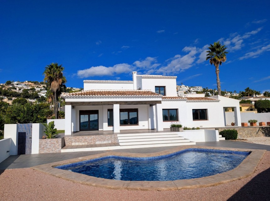 Te koop - Villa -
Moraira