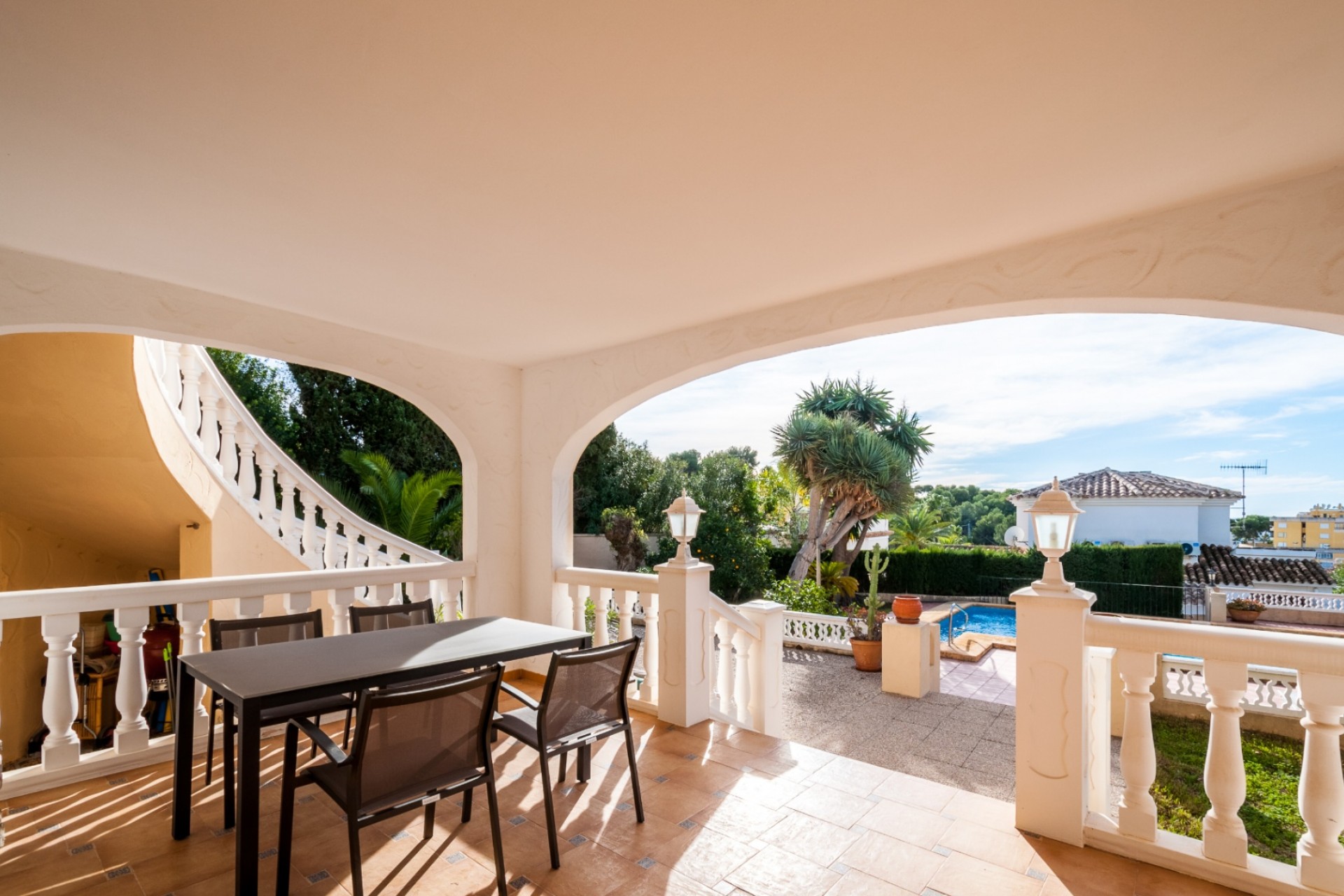 Te koop - Villa -
Moraira