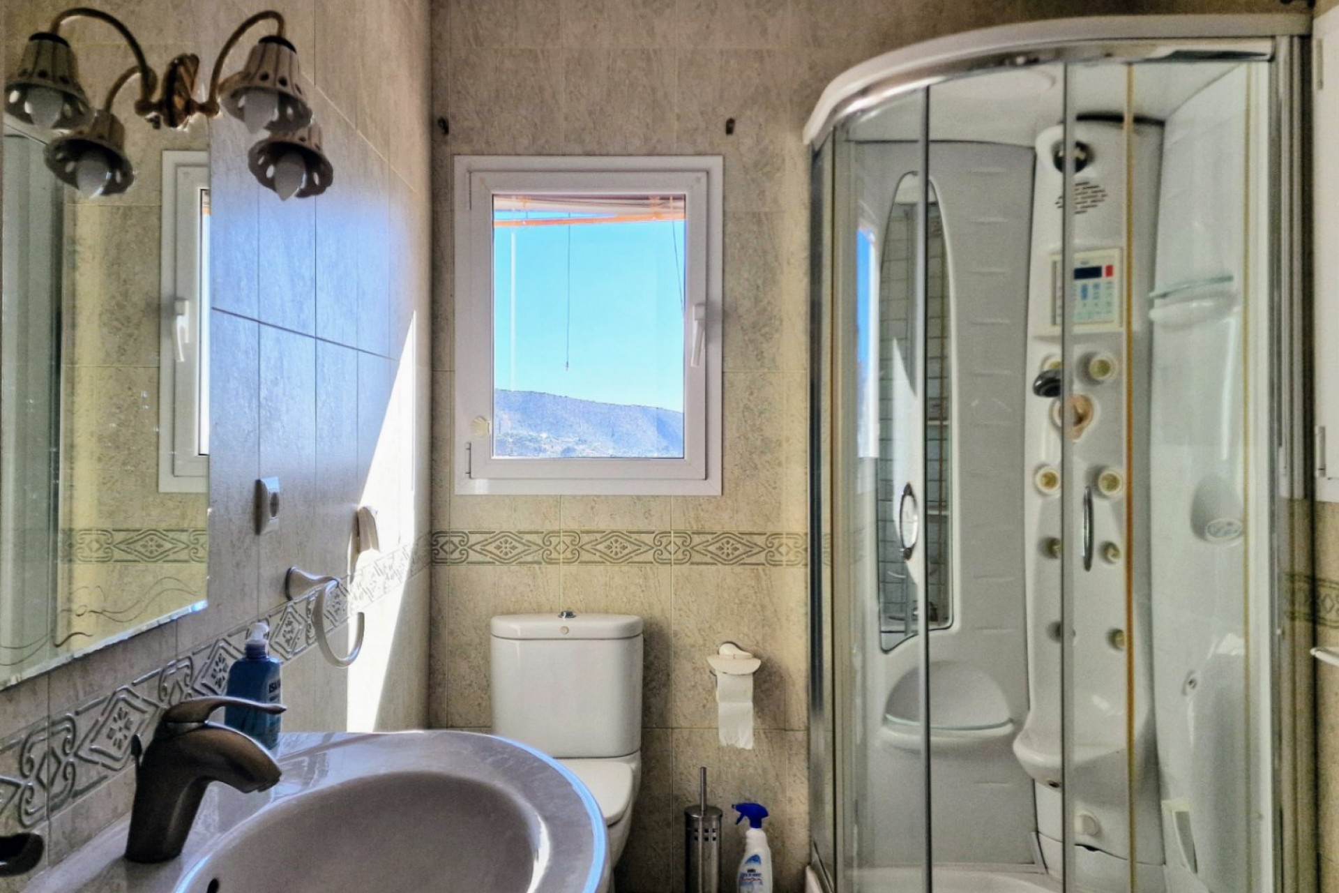 Te koop - Villa -
Moraira