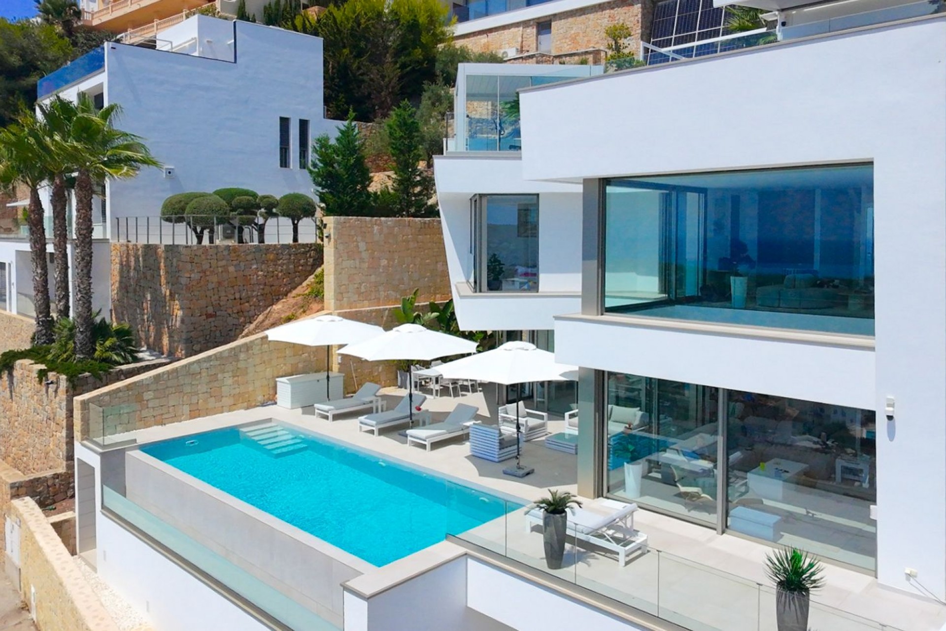 Te koop - Villa -
Moraira